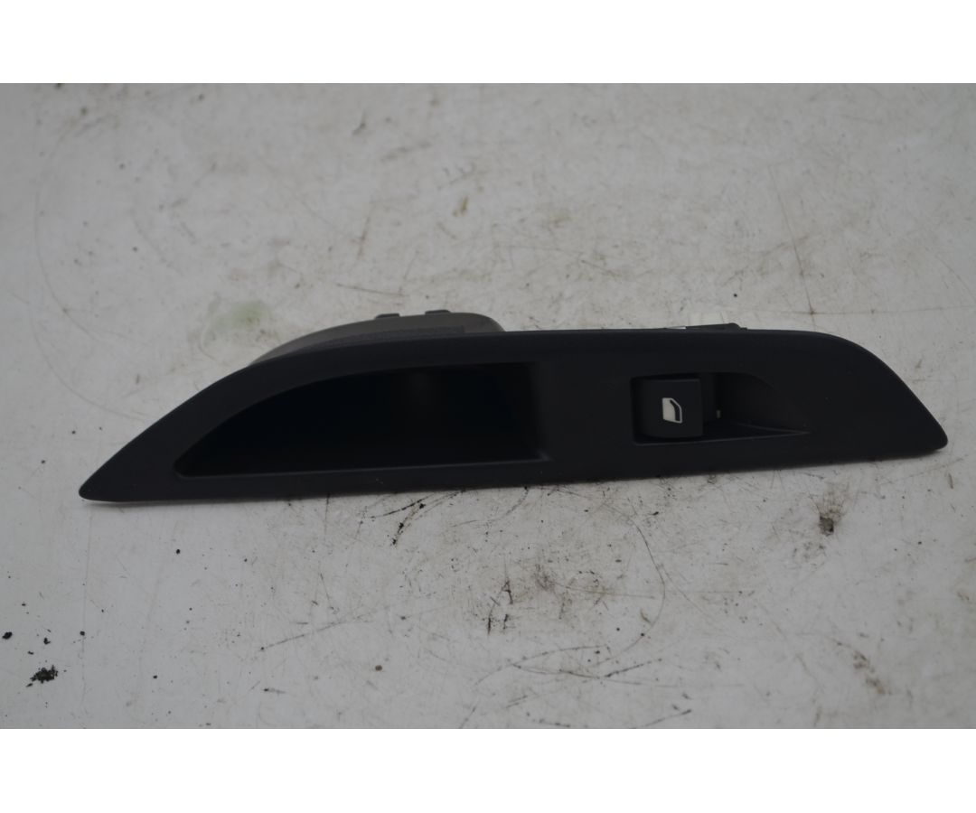 Pulsantiera Alzacristalli Anteriore DX Peugeot 208 Dal 2023 in poi Cod 98044803ZD 1750067765860 Pulsantiera Alzacristalli Anteriore DX Peugeot 208 Dal 2023 in poi Cod 98044803ZD 1750067765860
