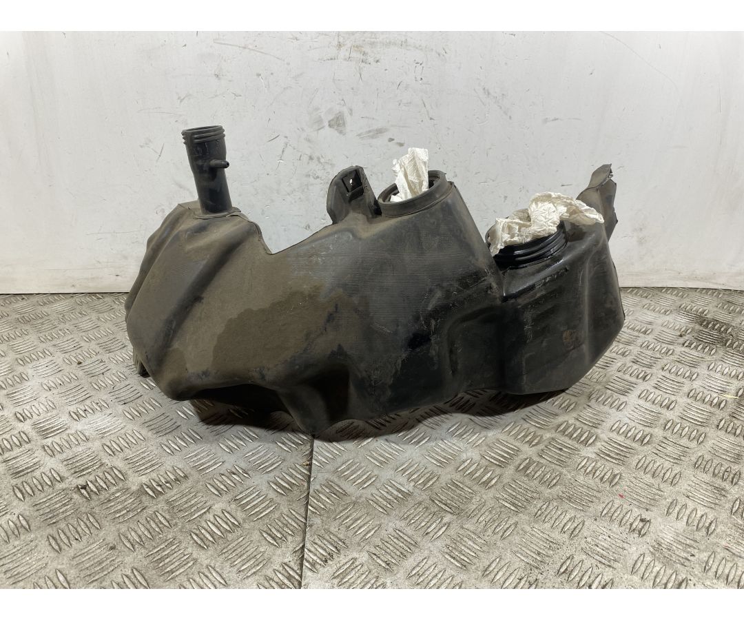 Serbatoio Piaggio Vespa GTS 250 Dal 2005 al 2012 1750077347025 Serbatoio Piaggio Vespa GTS 250 Dal 2005 al 2012 1750077347025