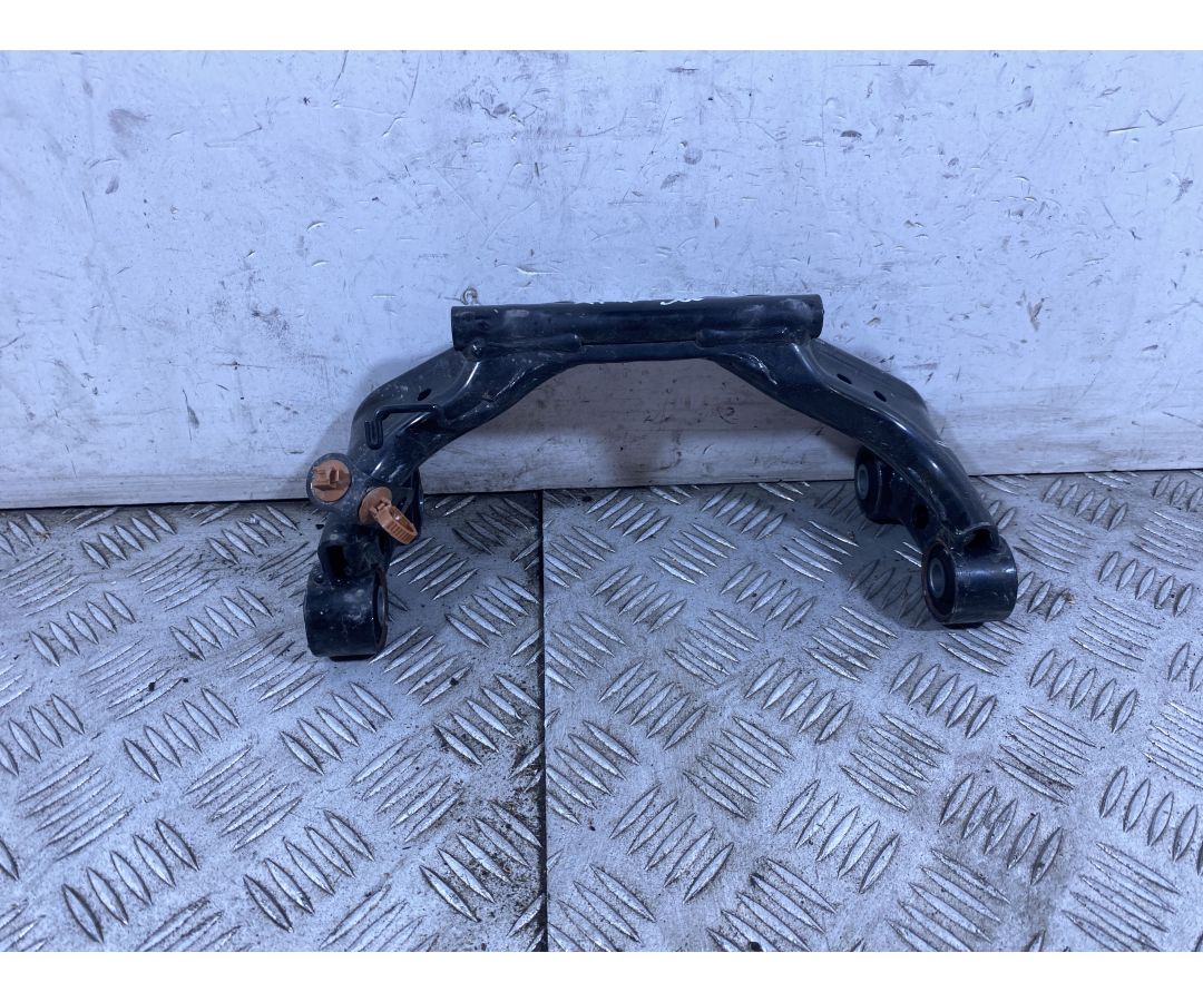 Staffa Supporto Motore Yamaha Xmax X-max 300 dal 2017 al 2020 1750080600872 Staffa Supporto Motore Yamaha Xmax X-max 300 dal 2017 al 2020 1750080600872