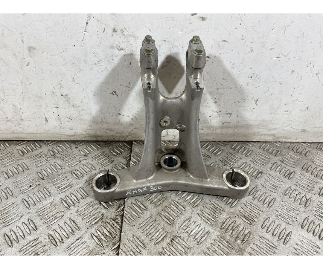 Piastra Supporto Forcella Superiore Yamaha Xmax X-max 300 dal 2017 al 2020 1750081325781 Piastra Supporto Forcella Superiore Yamaha Xmax X-max 300 dal 2017 al 2020 1750081325781