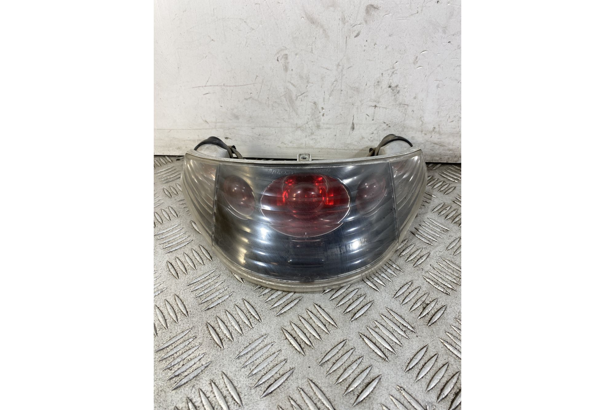 Fanale Stop Posteriore Piaggio Beverly 500 dal 2002 al 2006  1750081134789