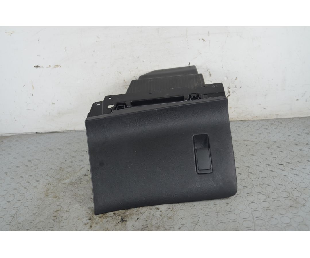 Vano Portaoggetti Peugeot 208 Dal 2023 in poi Cod 9672847480 1750084164370 Vano Portaoggetti Peugeot 208 Dal 2023 in poi Cod 9672847480 1750084164370