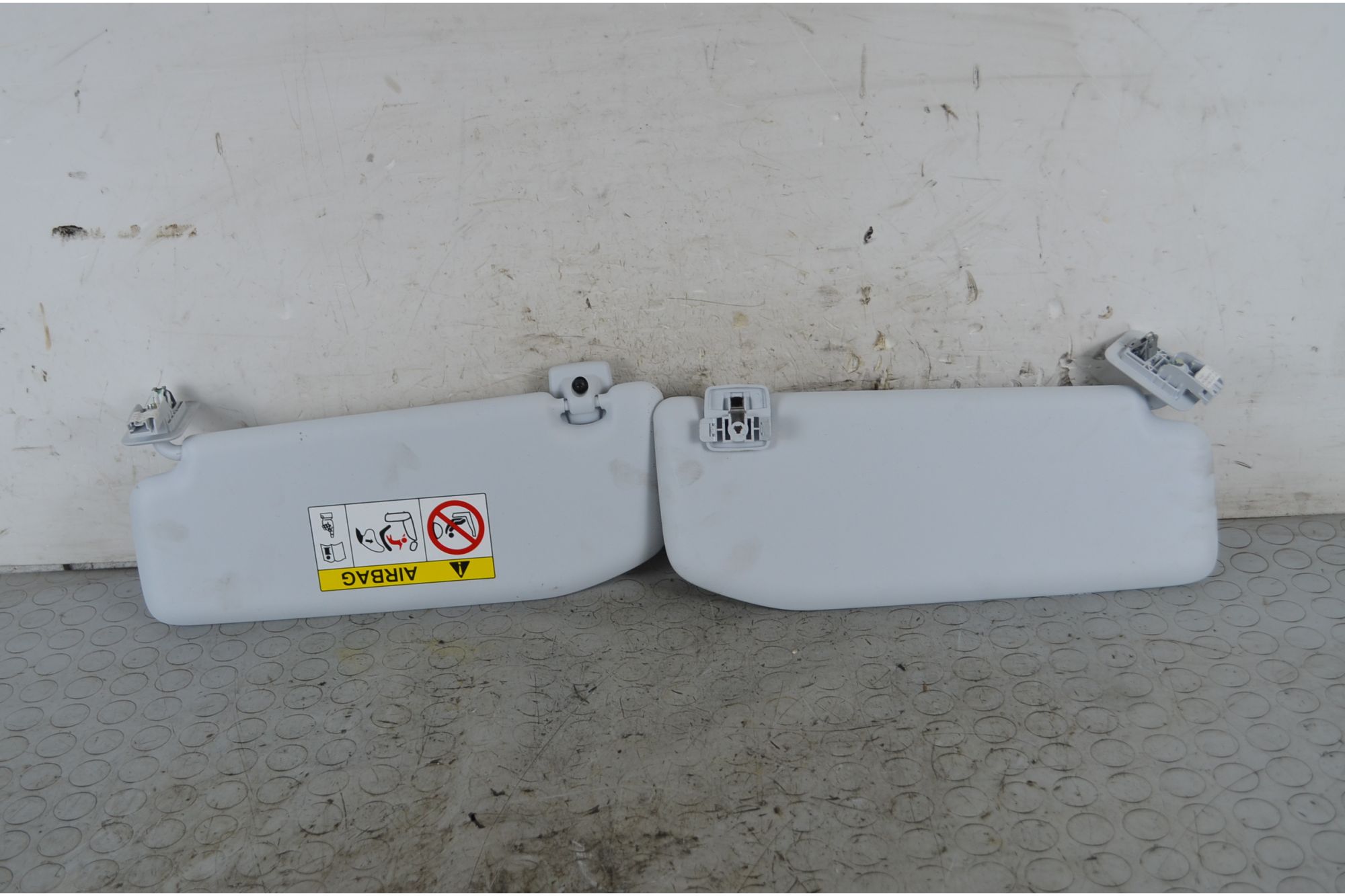 Alette Parasole DX e SX Peugeot 208 Dal 2023 in poi Cod 98265222ZD  1750084565276