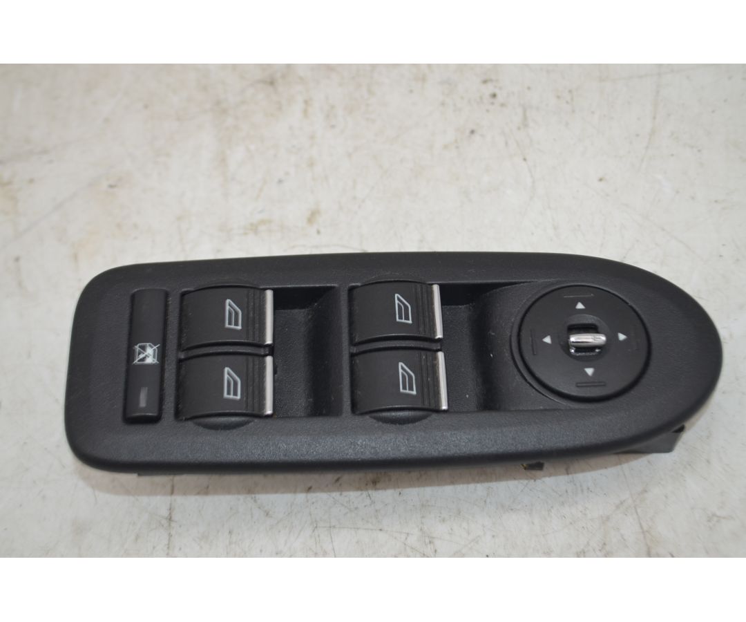 Pulsantiera alzacristalli anteriore SX Ford Kuga Dal 2008 al 2013 Cod 8M5T14A132AC 1750087418913 Pulsantiera alzacristalli anteriore SX Ford Kuga Dal 2008 al 2013 Cod 8M5T14A132AC 1750087418913