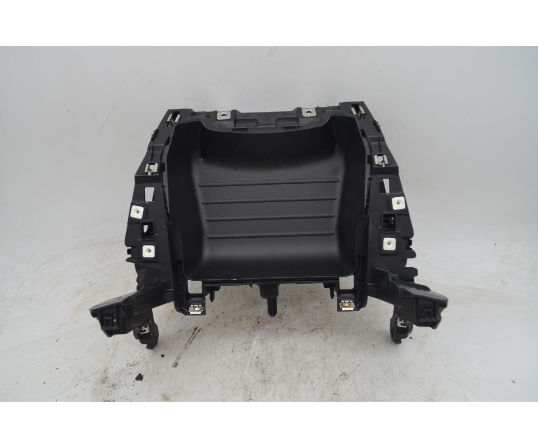 Rivestimento Console Centrale Peugeot 208 Dal 2023 in poi Cod 9852885080 1750144239000 Rivestimento Console Centrale Peugeot 208 Dal 2023 in poi Cod 9852885080 1750144239000