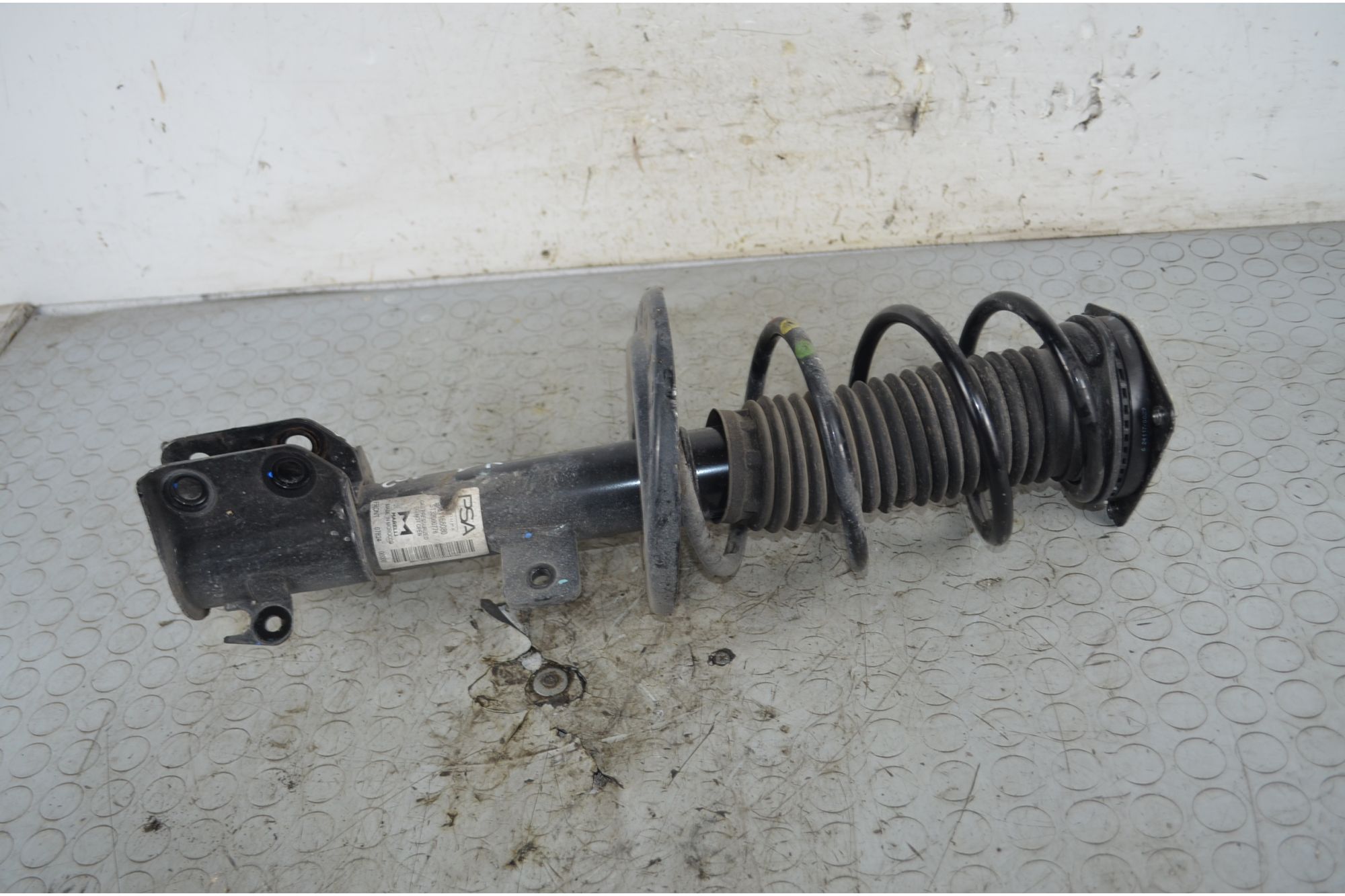 Ammortizzatore Anteriore DX Peugeot 208 Dal 2023 in poi Cod 9836034280  1750151027973