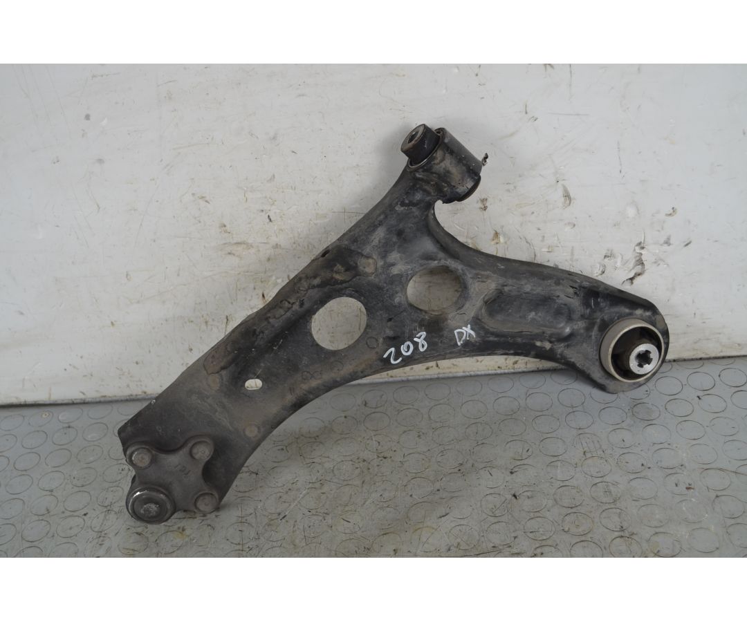 Braccio Oscillante Anteriore DX Peugeot 208 Dal 2023 in poi Cod 9857897880 1750151543527 Braccio Oscillante Anteriore DX Peugeot 208 Dal 2023 in poi Cod 9857897880 1750151543527