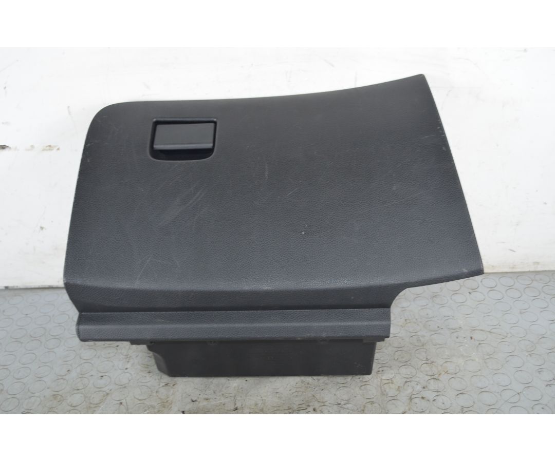 Vano Portaoggetti Nissan Qashqai J11 Dal 2014 al 2018 Cod 685104EH04 1750156413443 Vano Portaoggetti Nissan Qashqai J11 Dal 2014 al 2018 Cod 685104EH04 1750156413443