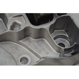 Supporto cambio Peugeot 208 Dal 2023 in poi Cod 9824296180  1750157210287
