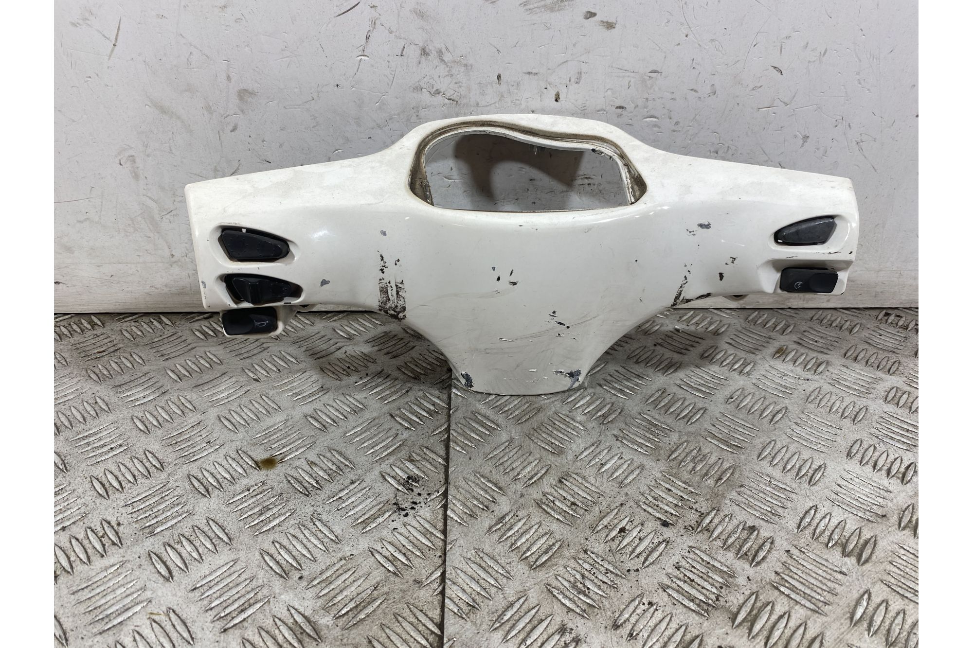 Carena Coprimanubrio Portastrumentazione Piaggio Vespa S 50 dal 2007 al 2012  1750229792376