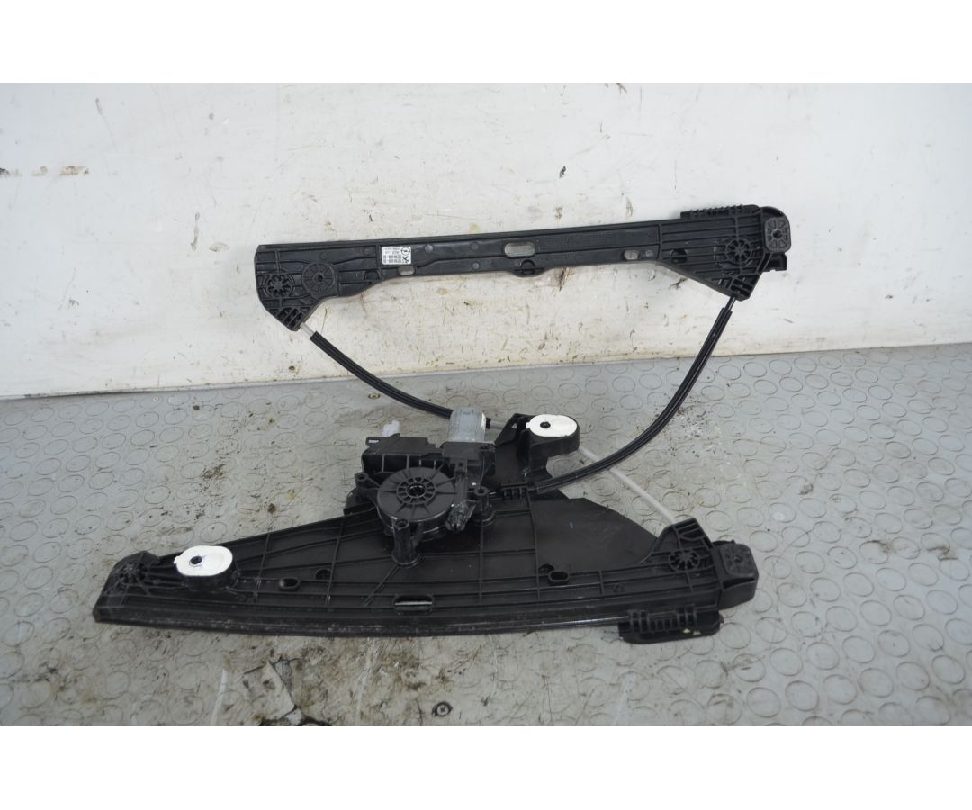 Motorino Alzacristalli Anteriore SX Peugeot 208 Dal 2023 in poi Cod 430113H0 1750249555838 Motorino Alzacristalli Anteriore SX Peugeot 208 Dal 2023 in poi Cod 430113H0 1750249555838