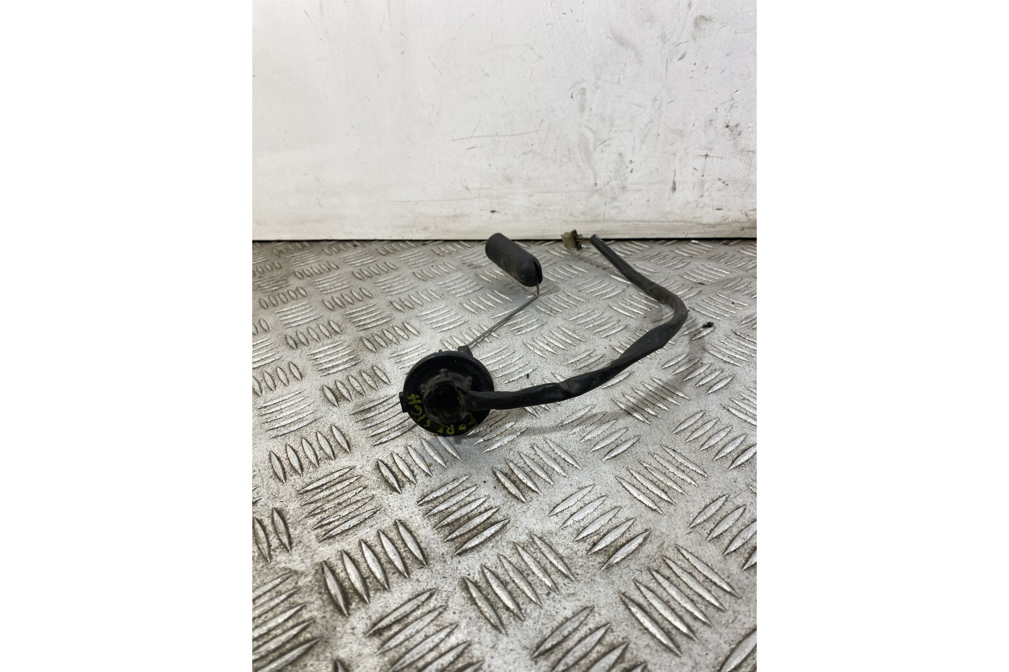 Galleggiante Benzina Honda Foresight 250 dal 1998 al 2004  1750259578797