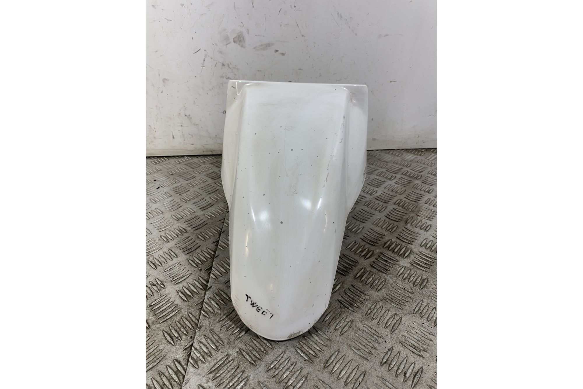 Carena Parafango Anteriore Peugeot Tweet 125 / 150 dal 2010 al 2017  1750320040444