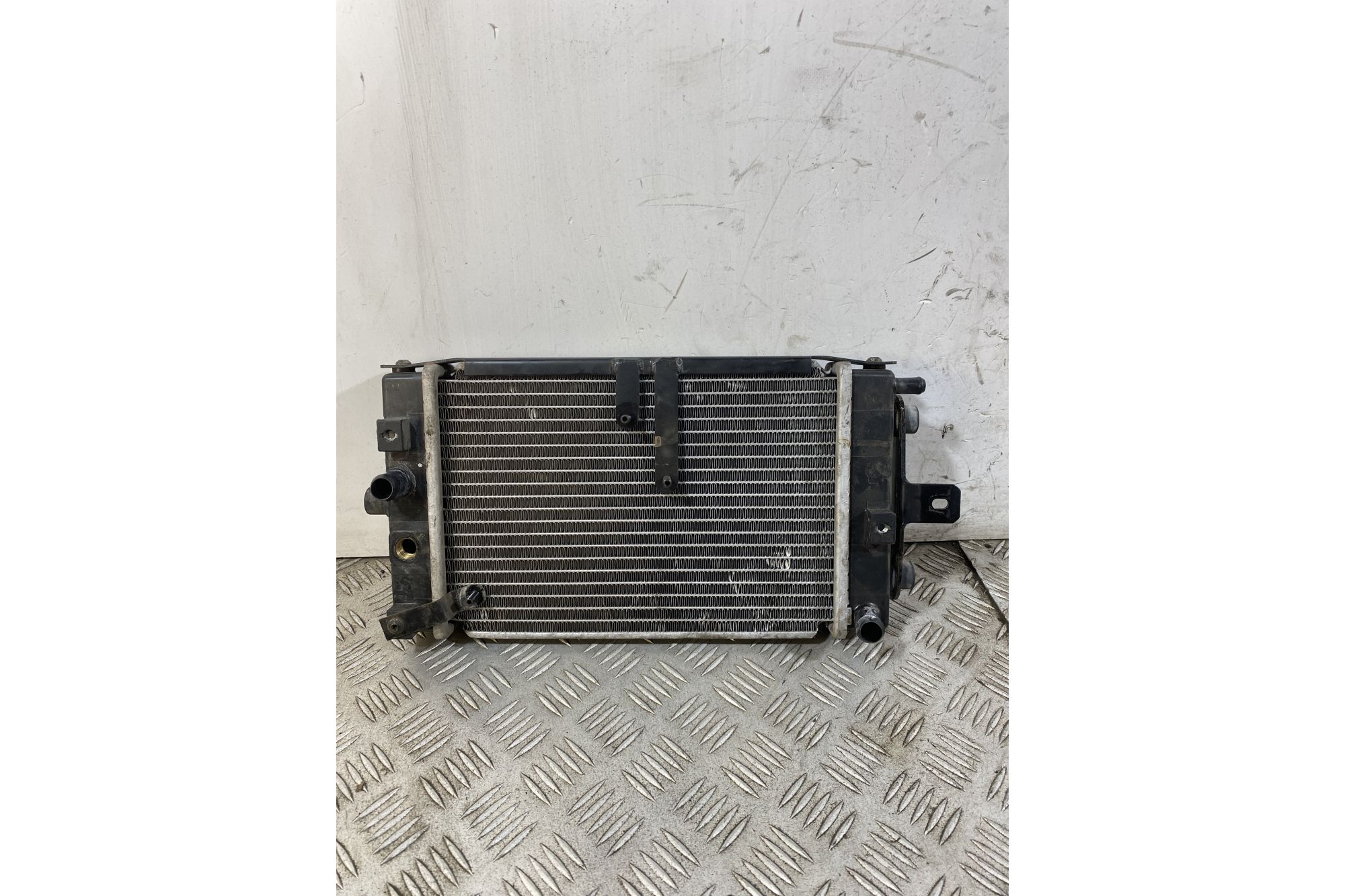 Radiatore Adiva AD 3 300 Del 2020  1750340960838