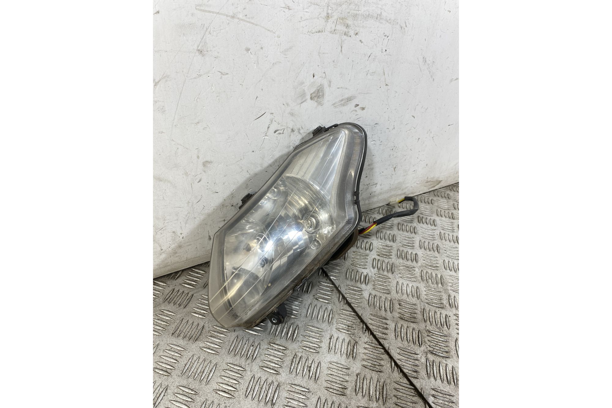 Faro Fanale Anteriore Sinistro SX Adiva AD 3 300 Del 2020  1750345944901