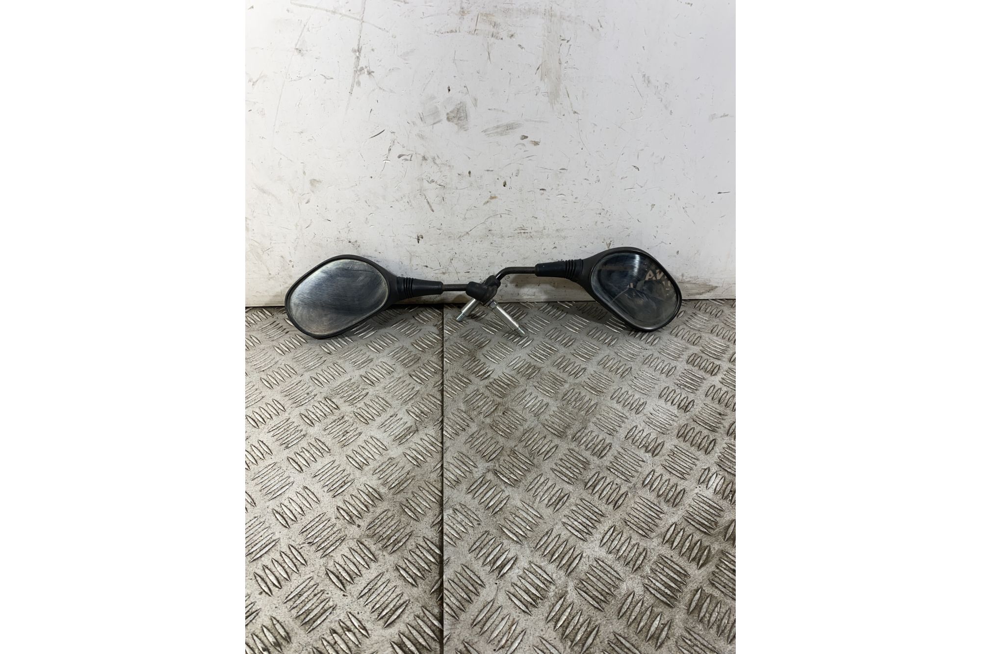 Coppia Specchietti Retrovisori Honda SH 300 dal 2011 al 2013  1750410214816