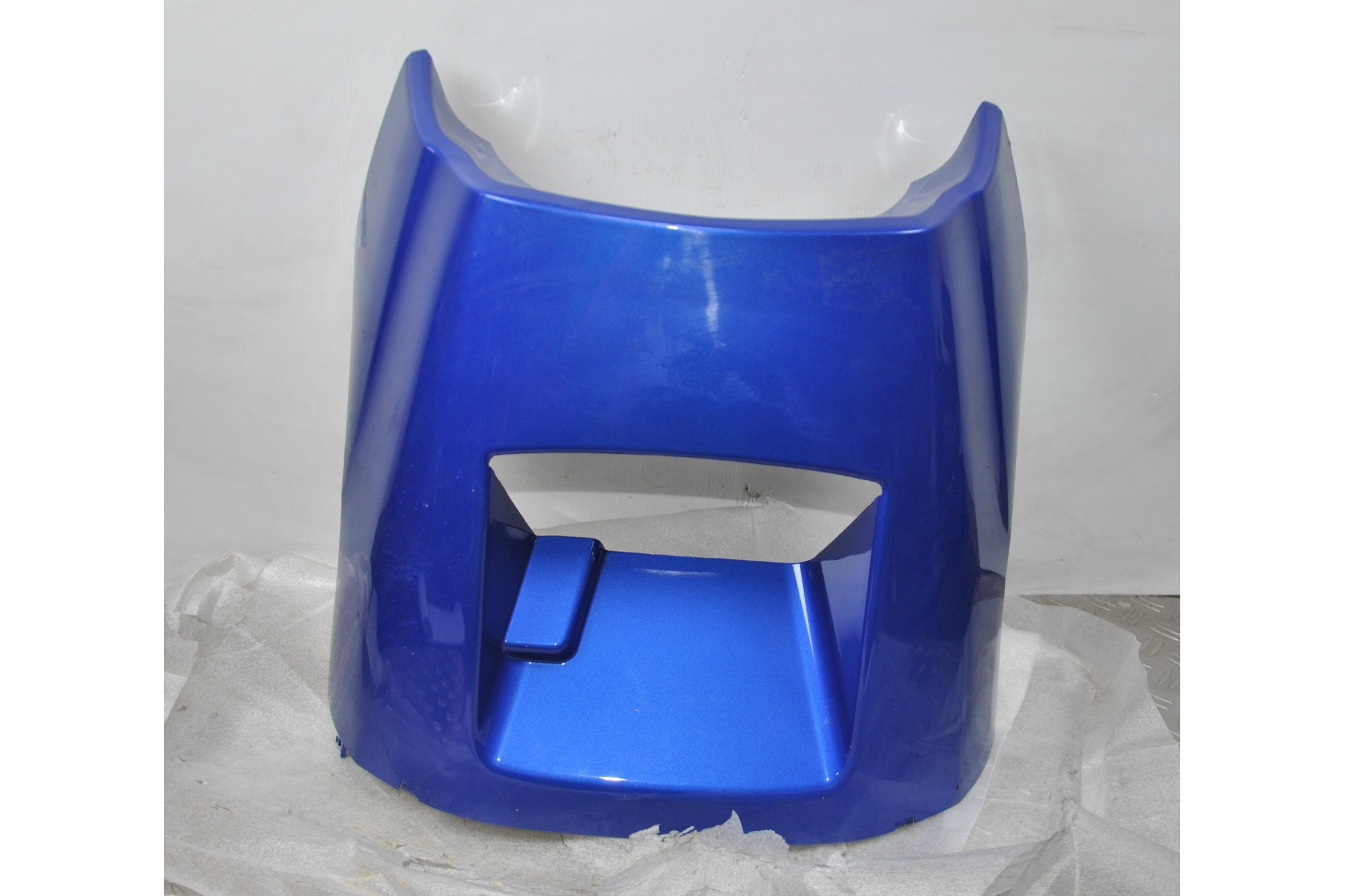 Carena Sottopedana MBK Skyliner 125 / 150 / 180 Yamaha Majesty 125/150 dal 2000 al 2006 cod 5DS-F8385-01P3  1622538491700