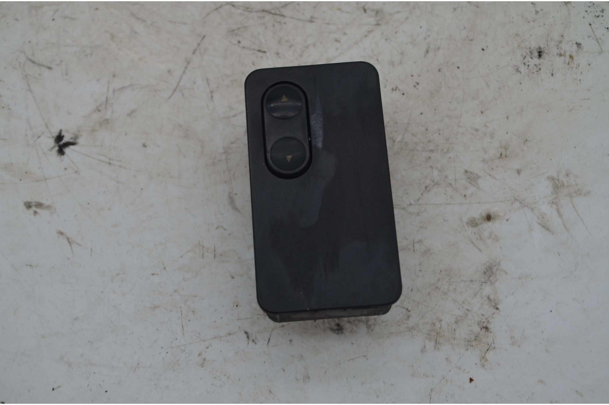Pulsantiera Alzacristalli Anteriore DX Autobianchi Y10 Dal 1985 al 1995  1750429402877