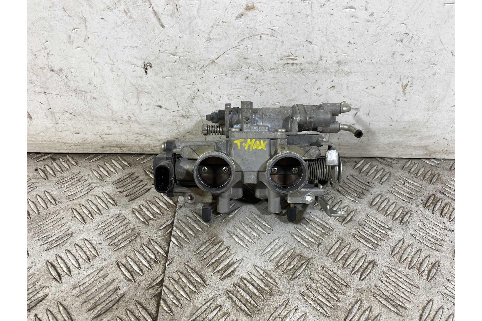 Corpo Farfallato Yamaha Tmax T-Max 500 dal 2004 al 2007  1750432005423