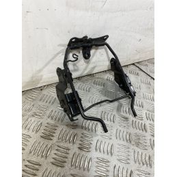 Telaietto Anteriore Supporto Faro Suzuki GSR 600 dal 2006 al 2011  1750685449104
