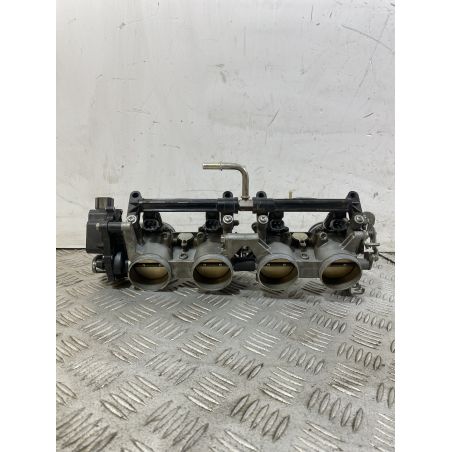 Corpo Farfallato Suzuki GSR 600 dal 2006 al 2011  1750686339336