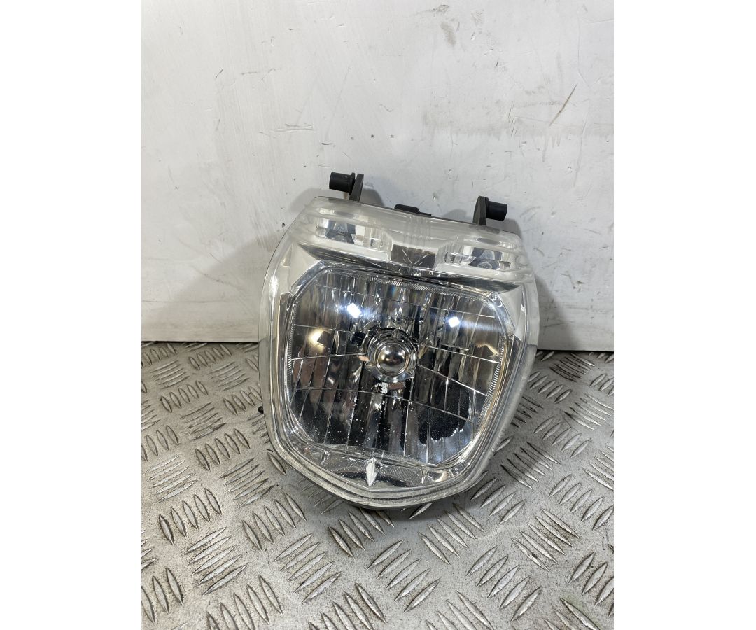 Faro Fanale Anteriore Suzuki GSR 600 dal 2006 al 2011 1750748457541 Faro Fanale Anteriore Suzuki GSR 600 dal 2006 al 2011 1750748457541