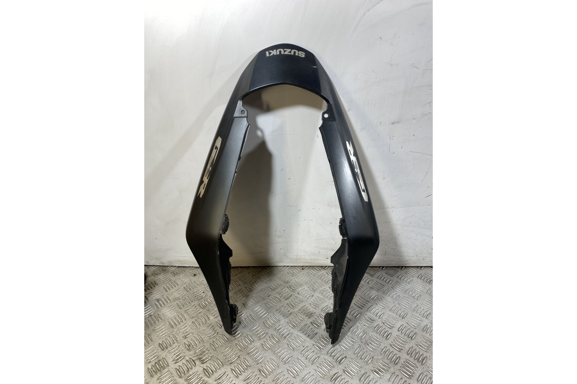 Carena Codone Posteriore Suzuki GSR 600 dal 2006 al 2011  1750754899205