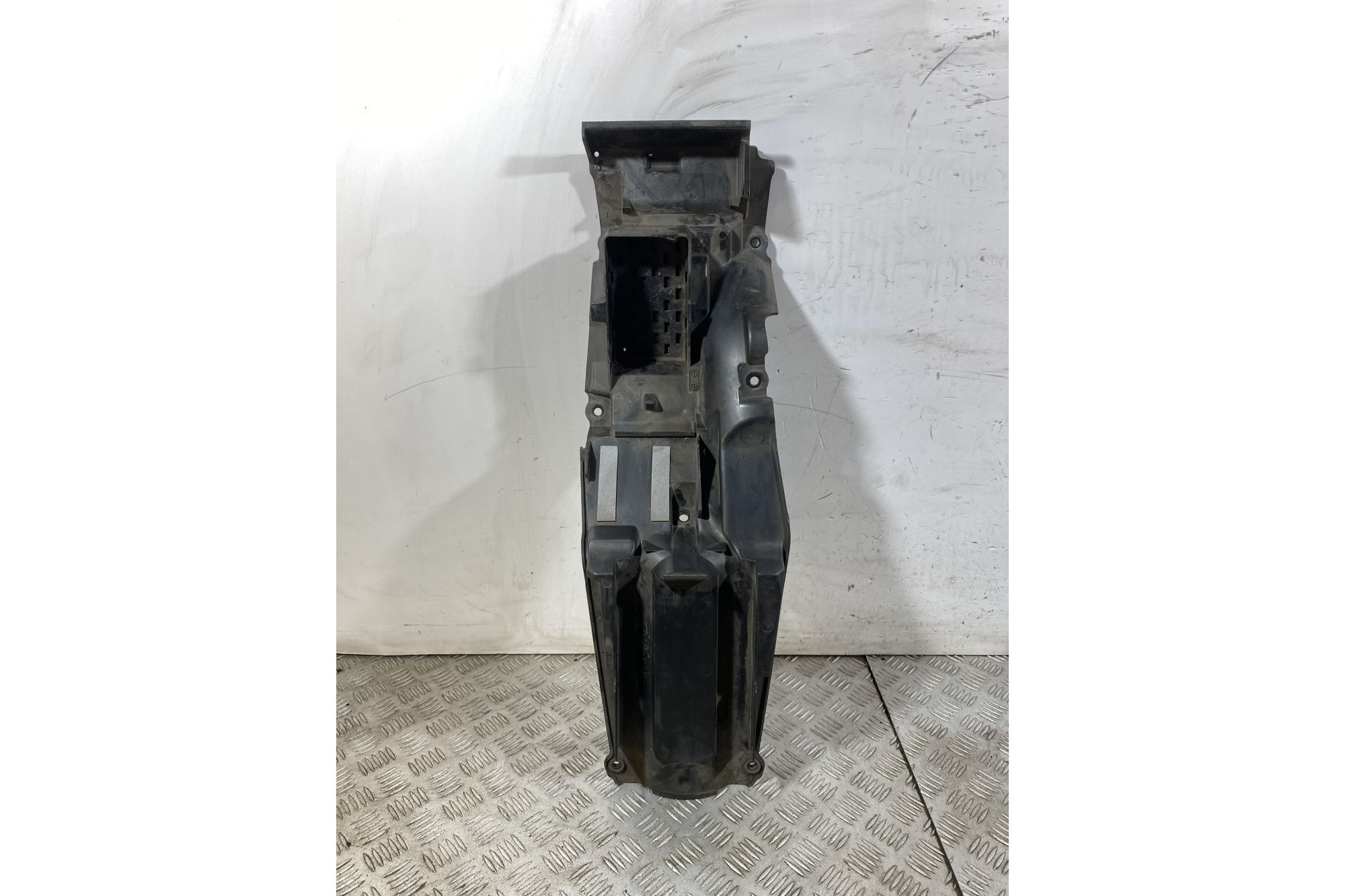 Carena Vano Sottosella Suzuki GSR 600 dal 2006 al 2011  1750762469193