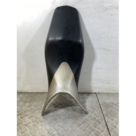 Sella Suzuki GSR 600 dal 2006 al 2011  1750770802050