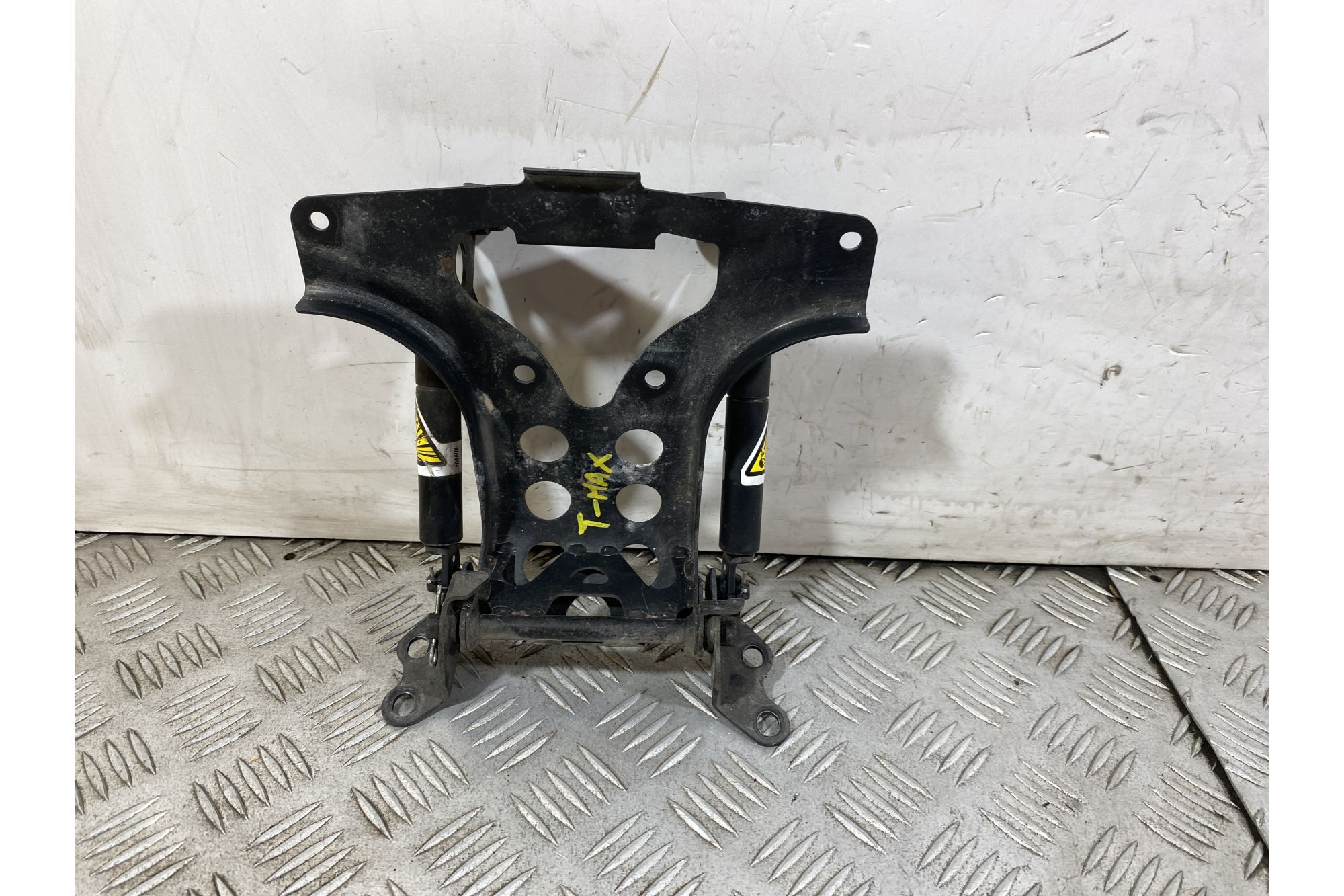 Meccanismo Supporto Sella Con pistoncini Yamaha Tmax T-Max 500 dal 2008 al 2012  1750775686686