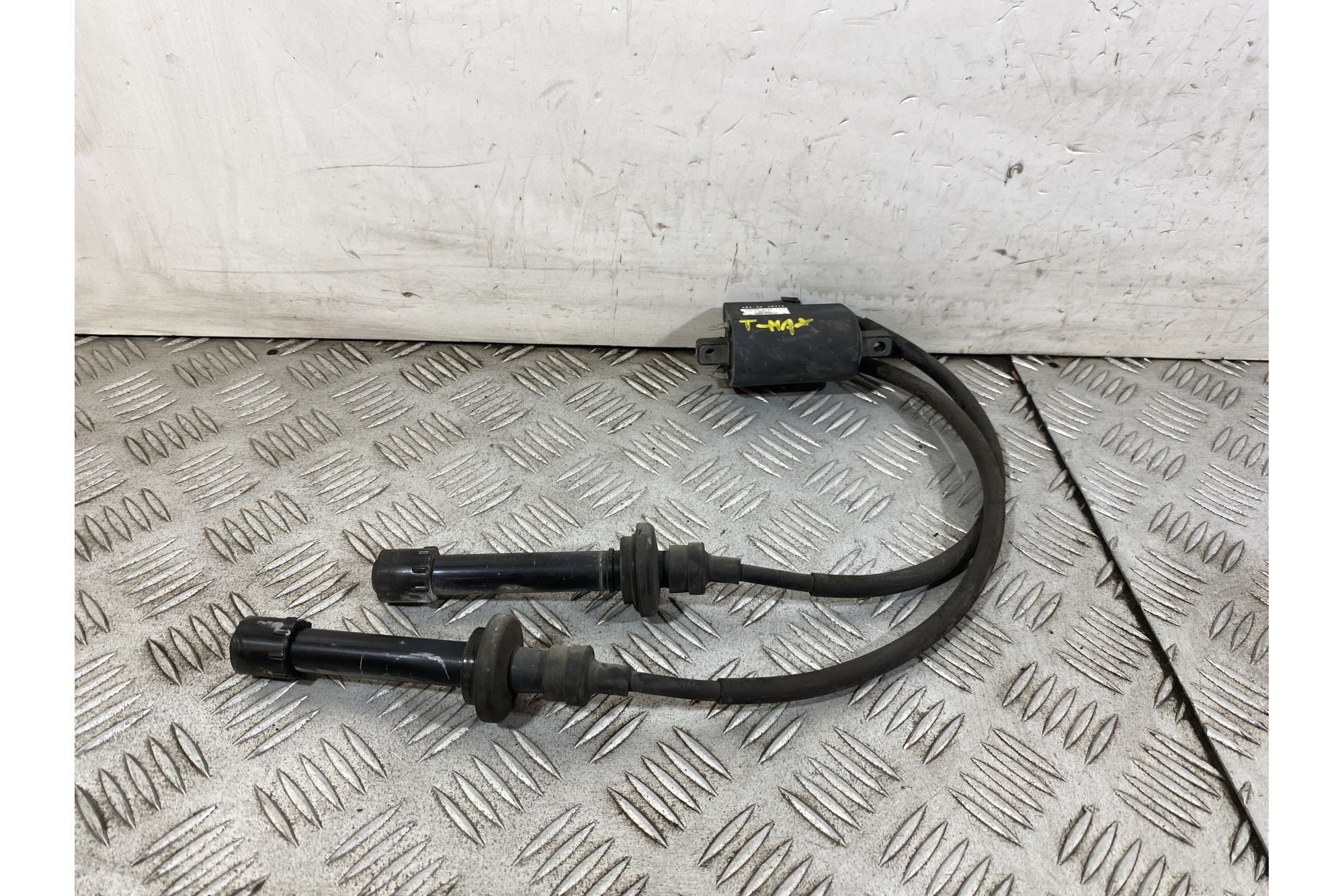 Bobina Accensione Yamaha Tmax T-Max 500 dal 2008 al 2012  1750778087169