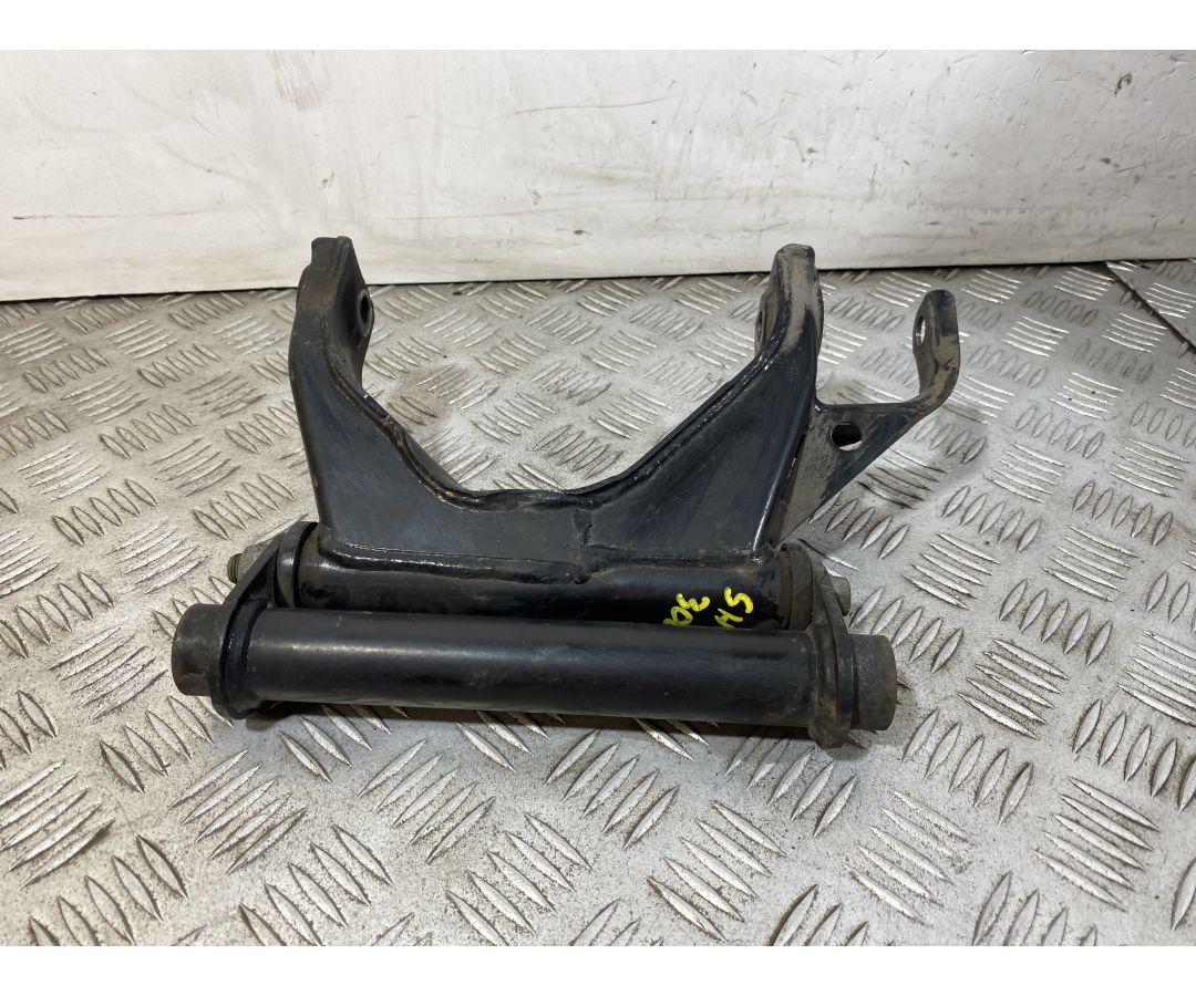 Staffa Supporto Motore Honda SH 300 dal 2011 al 2013 1750862416110 Staffa Supporto Motore Honda SH 300 dal 2011 al 2013 1750862416110