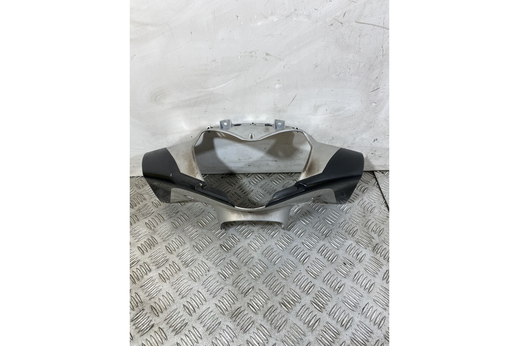 Carena Coprimanubrio Portafaro Kymco People GT 300 Dal 2010 al 2017  1750945660379