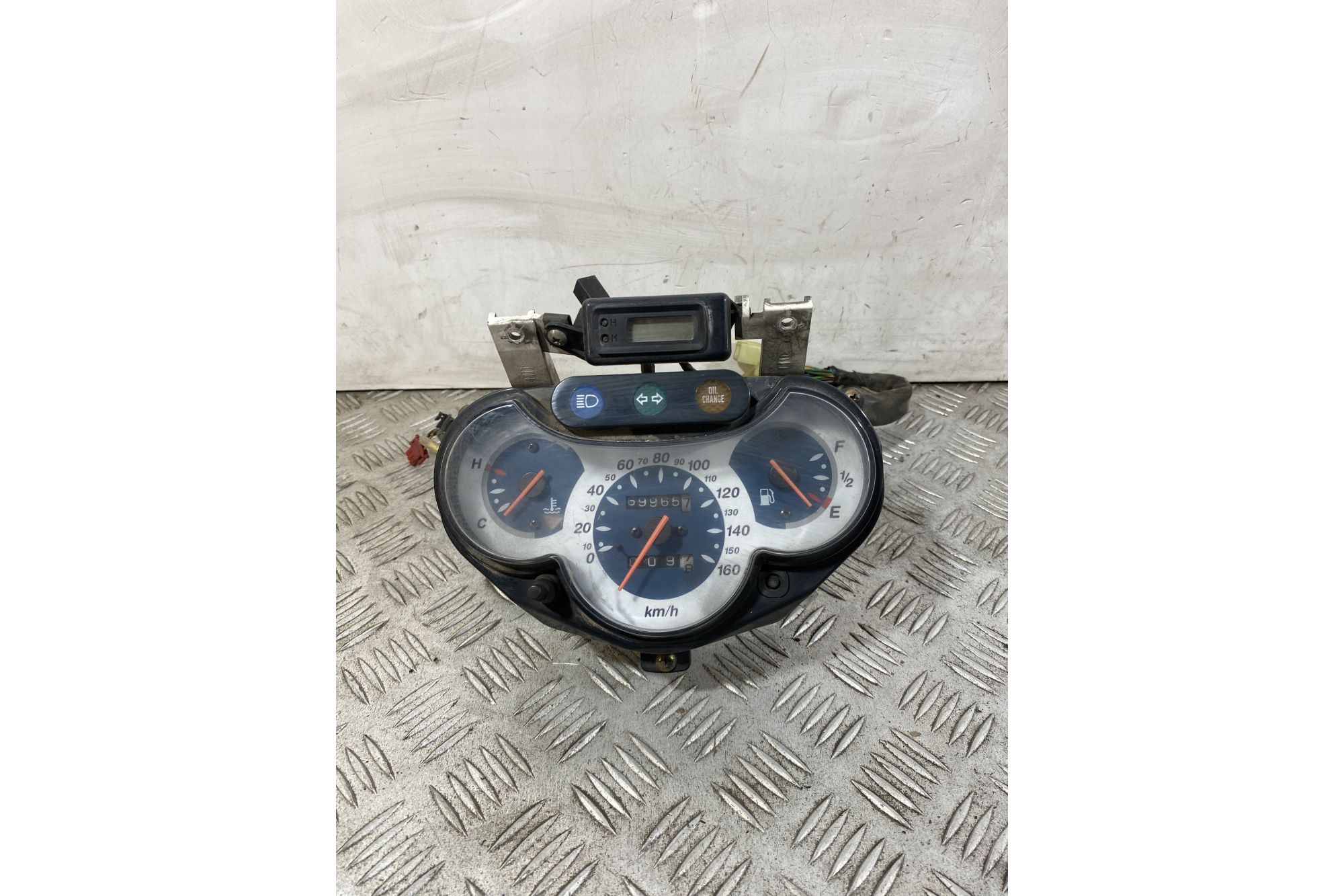 Strumentazione Contachilometri Honda SH 125 / 150 Carburatore dal 2001 al 2004 KM 69965  1751009515819
