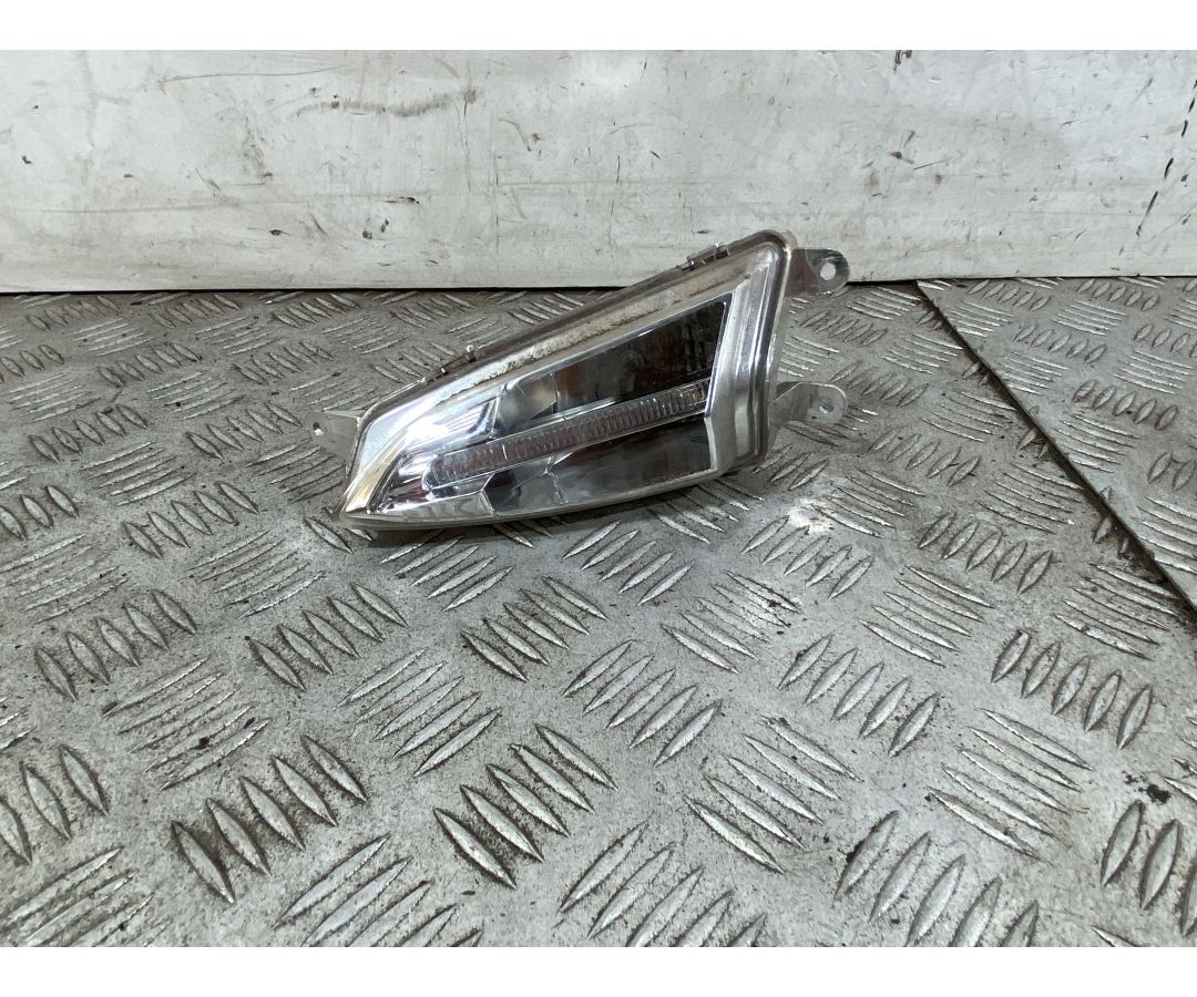 Freccia Anteriore Sinistra Sx Piaggio Liberty 125 I-Get dal 2016 al 2019 1751020532673 Freccia Anteriore Sinistra Sx Piaggio Liberty 125 I-Get dal 2016 al 2019 1751020532673