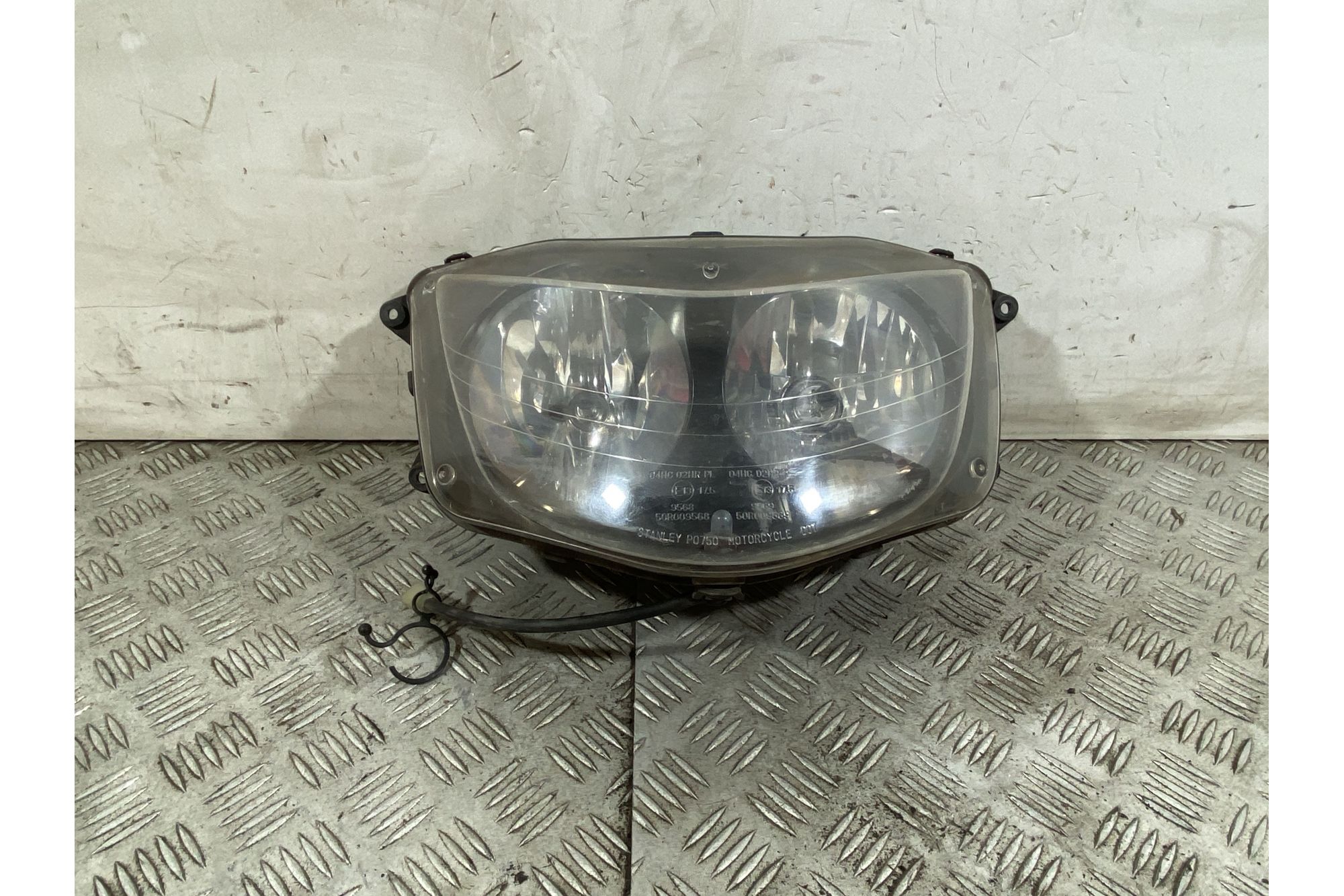 Faro Fanale Anteriore Yamaha Majesty 250 dal 2000 al 2006  1751265997220