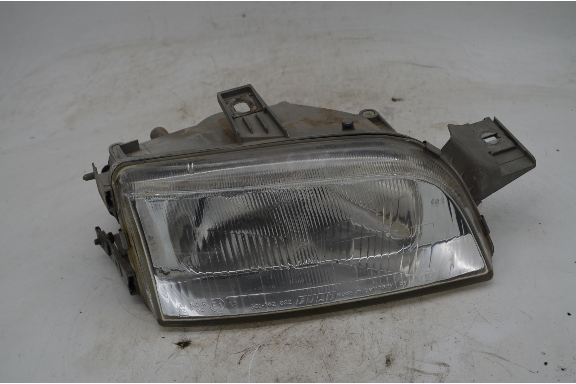 Faro Anteriore DX Fiat Punto Dal 1993 al 1999 Cod 46402650  1751360514490