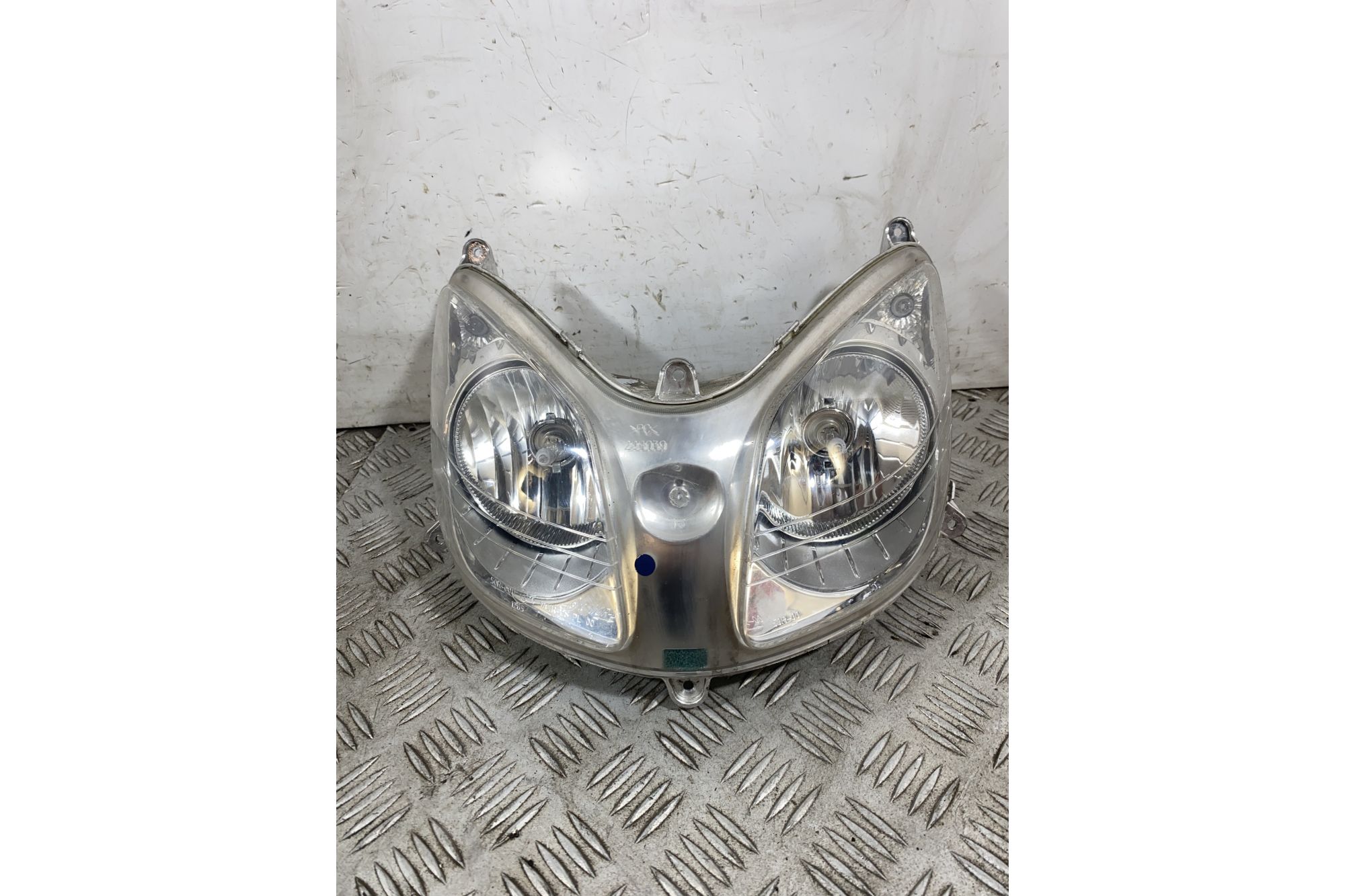 Faro Fanale Anteriore Yamaha X-City Xcity 250 dal 2006 al 2016  1751361086149