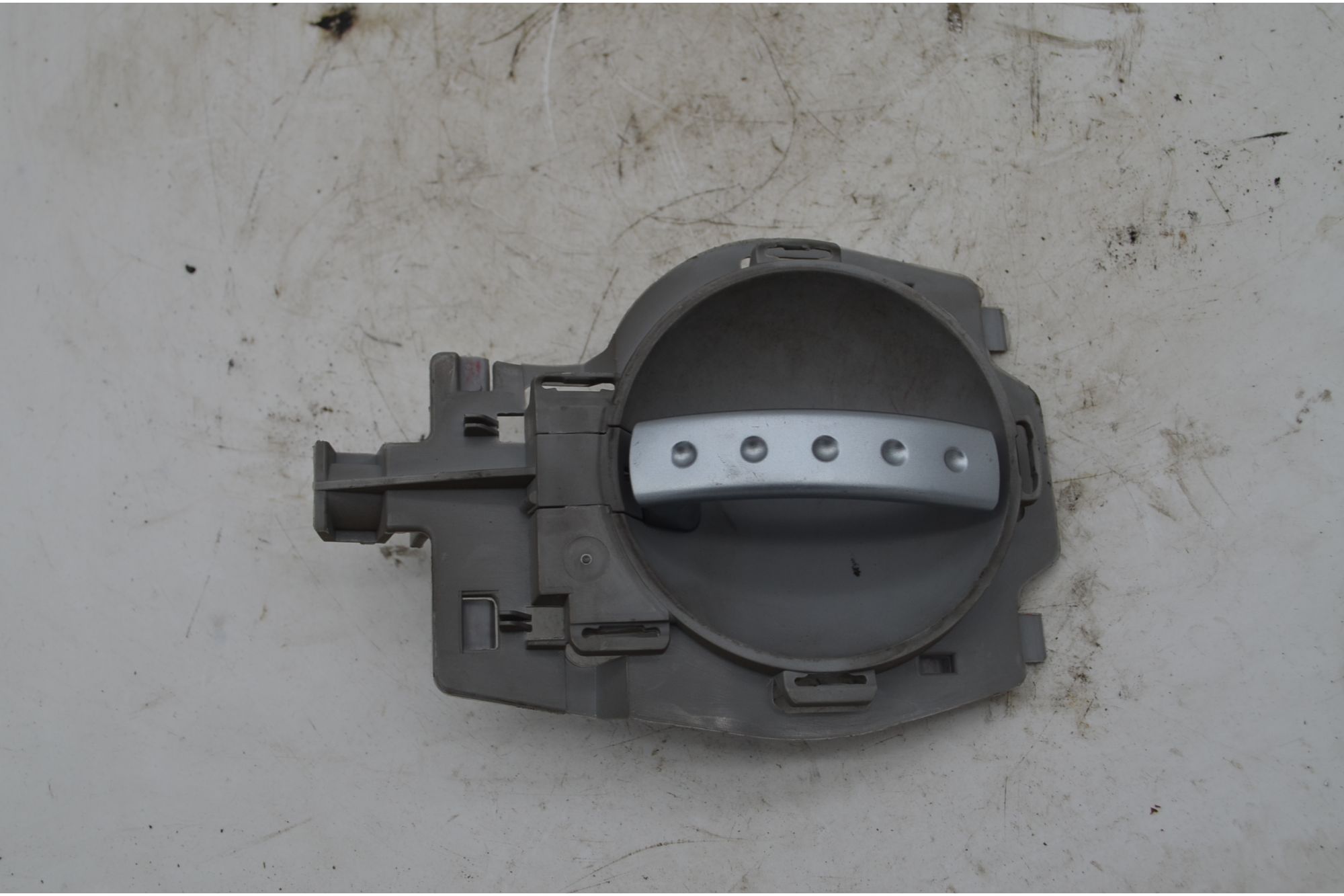 Maniglia Interna Anteriore DX Citroen C3 Dal 2002 al 2010 Cod 9647164377  1751371241415
