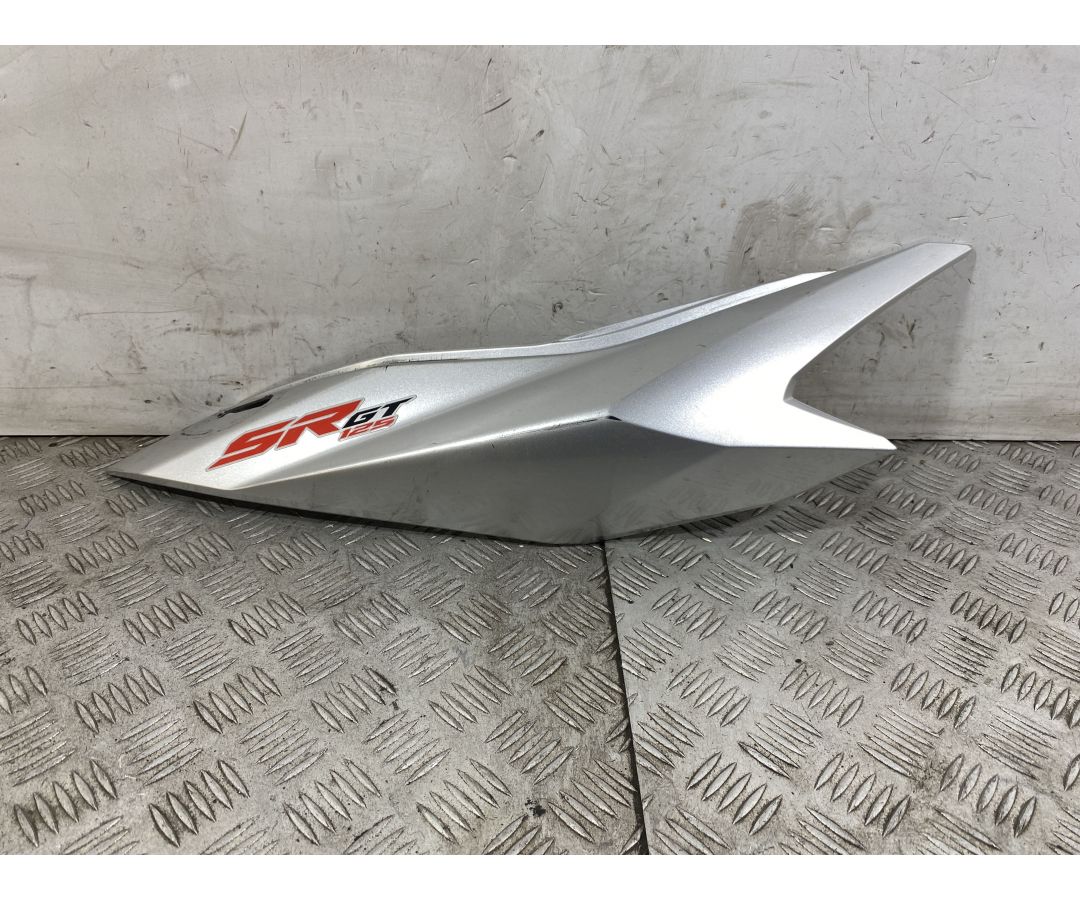 Carena Fianchetto Posteriore Destro Aprilia SR GT 125 Dal 2022 al 2025 1751547002697 Carena Fianchetto Posteriore Destro Aprilia SR GT 125 Dal 2022 al 2025 1751547002697