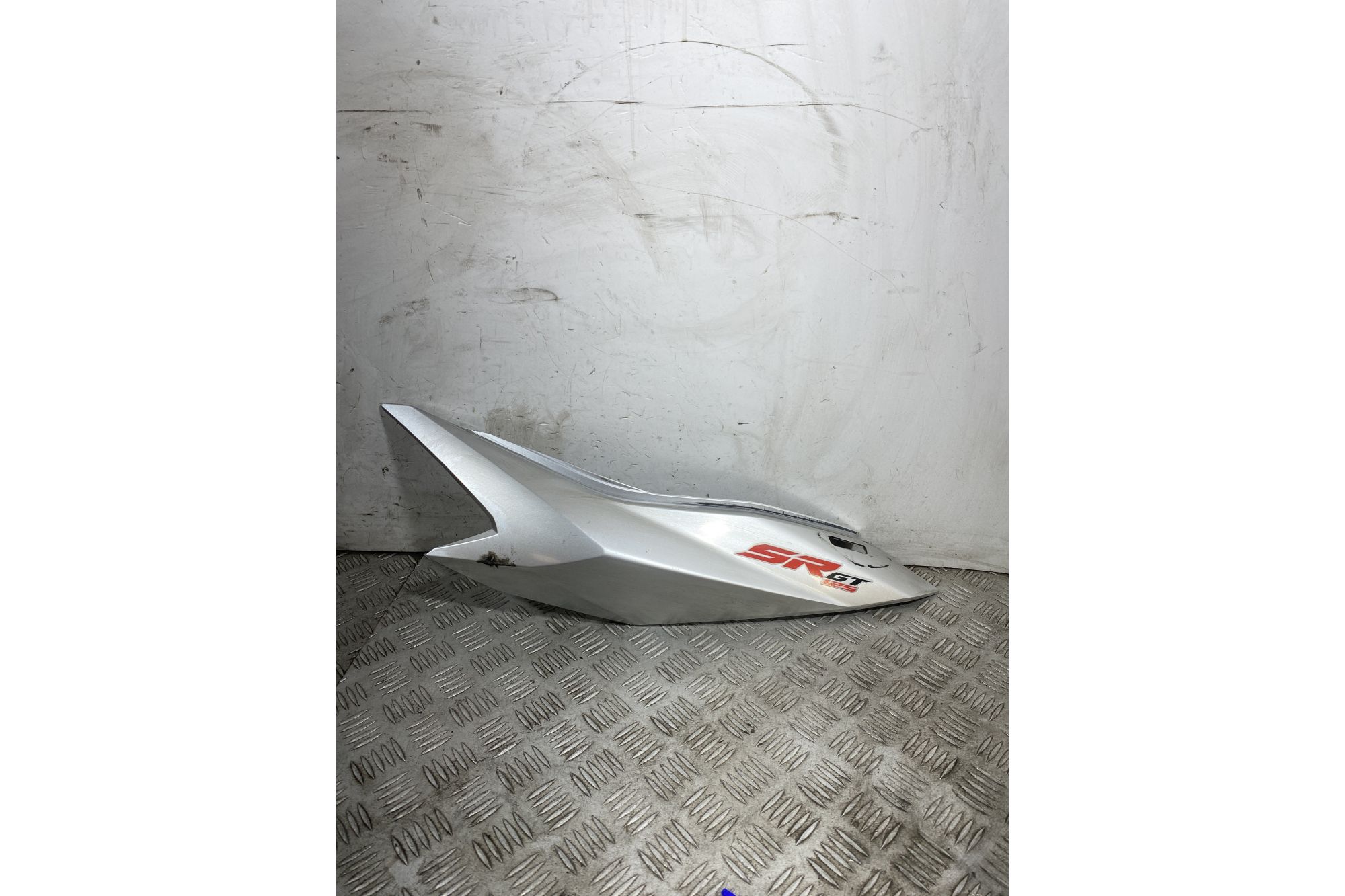 Carena Fianchetto Posteriore Sinistro SX Aprilia SR GT 125 Dal 2022 al 2025  1751554748304