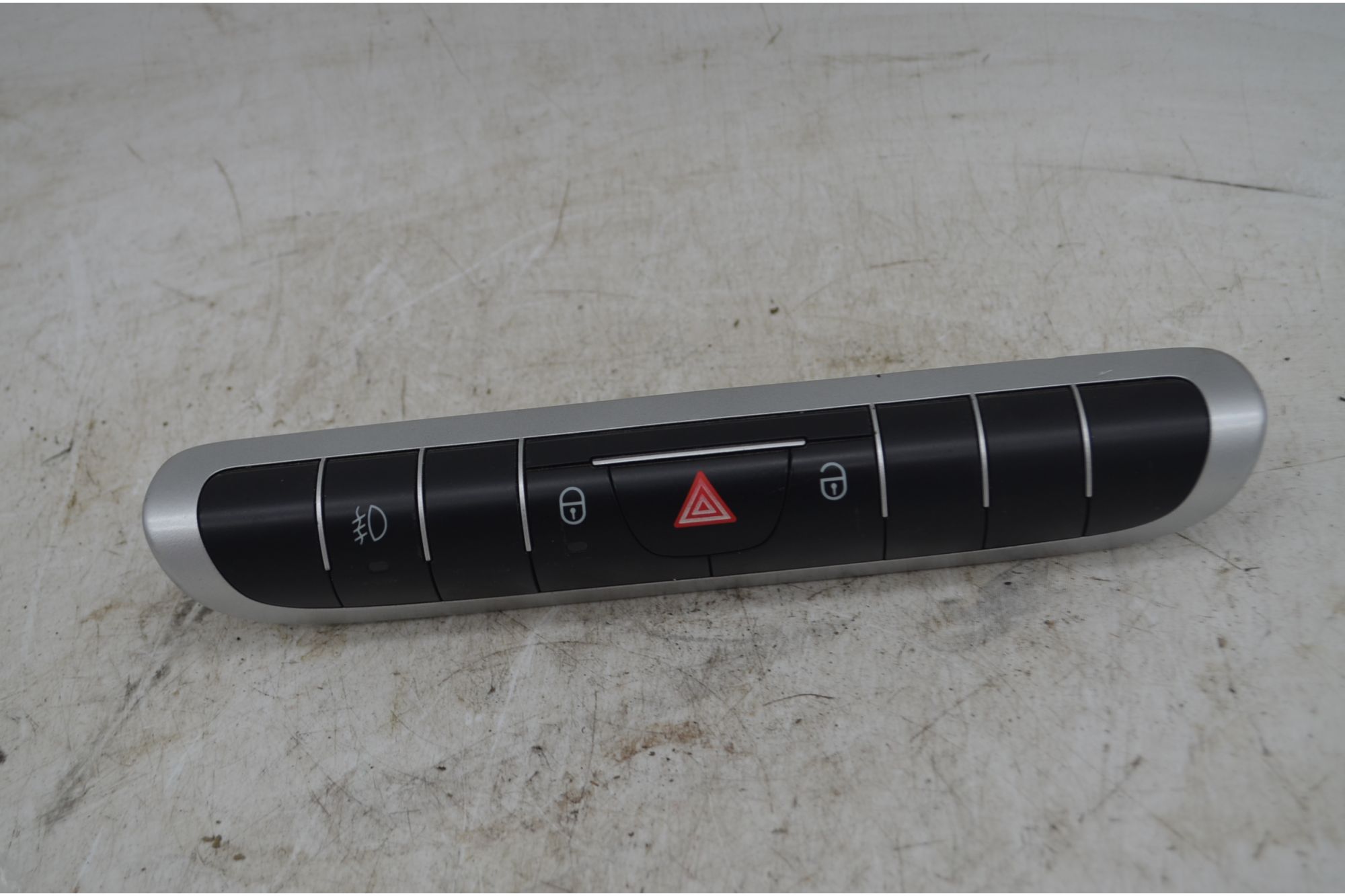 Pulsantiera Quattro Frecce Smart ForTwo W451 Dal 2007 al 2014 Cod A4518206710003  1751613098975