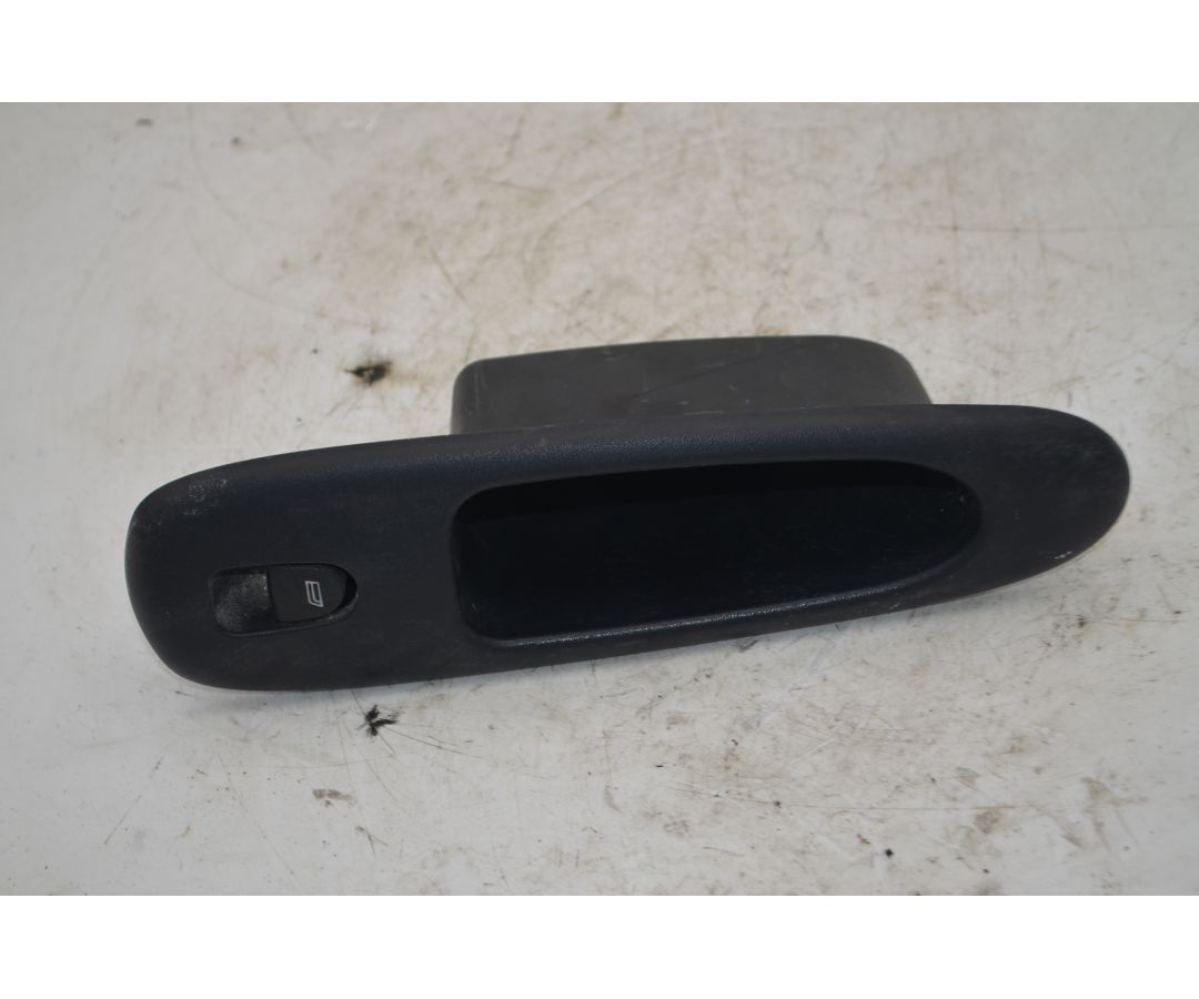 Pulsantiera Alzacristalli Posteriore SX Alfa Romeo 156 Dal 1997 al 2007 Cod 156016082 1751615953104 Pulsantiera Alzacristalli Posteriore SX Alfa Romeo 156 Dal 1997 al 2007 Cod 156016082 1751615953104