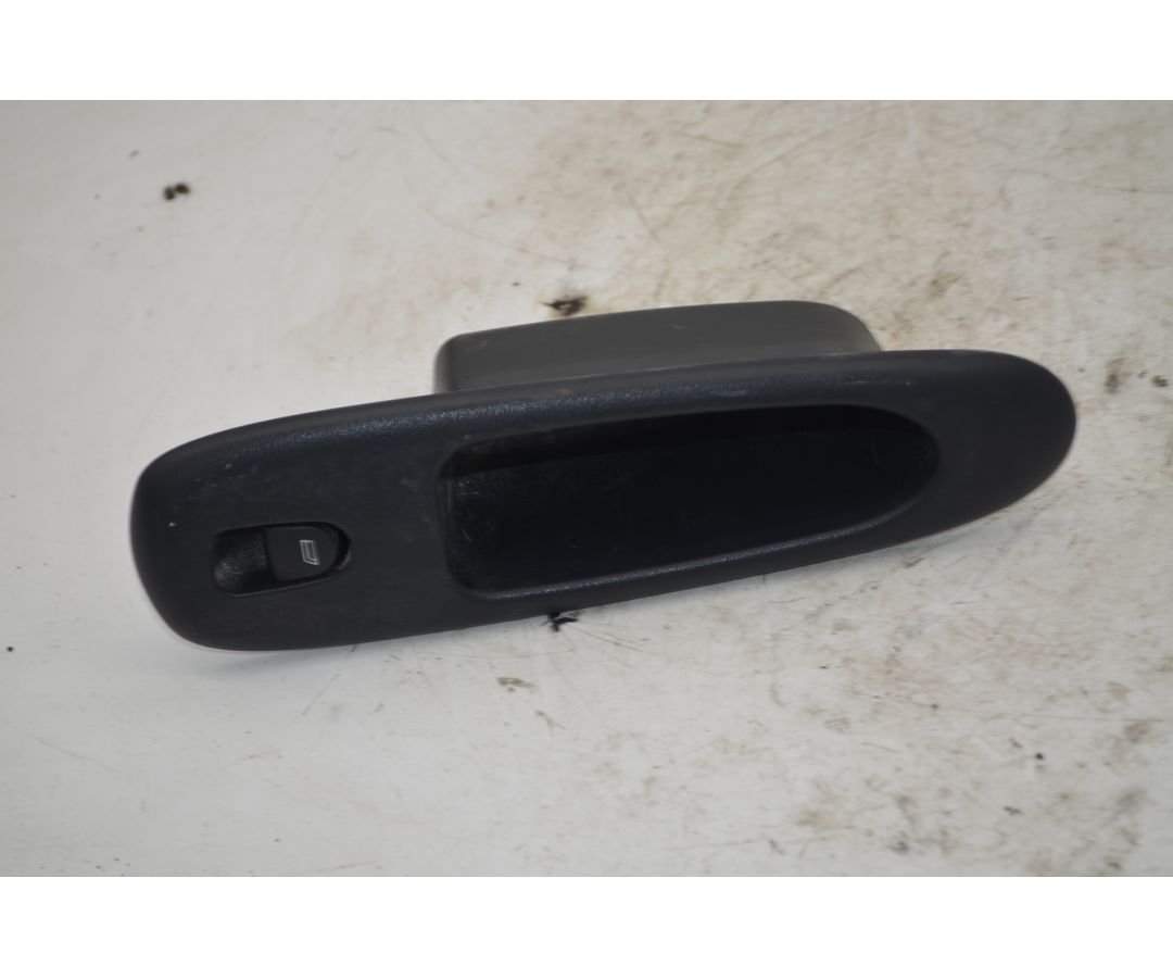 Pulsantiera Alzacristalli Posteriore DX Alfa Romeo 156 Dal 1997 al 2007 Cod 156016082 1751616416646 Pulsantiera Alzacristalli Posteriore DX Alfa Romeo 156 Dal 1997 al 2007 Cod 156016082 1751616416646