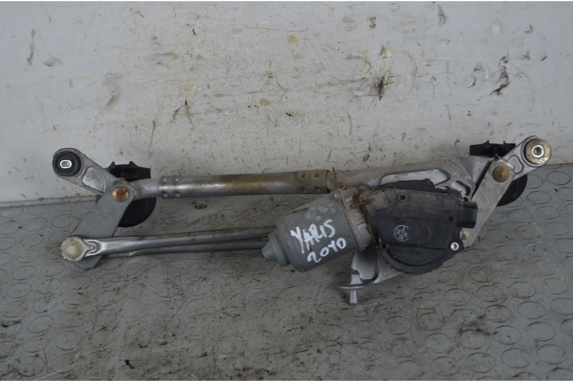 Motorino Tergicristalli Anteriore Toyota Yaris Dal 2005 al 2011 Cod 851100D080  1751963535519