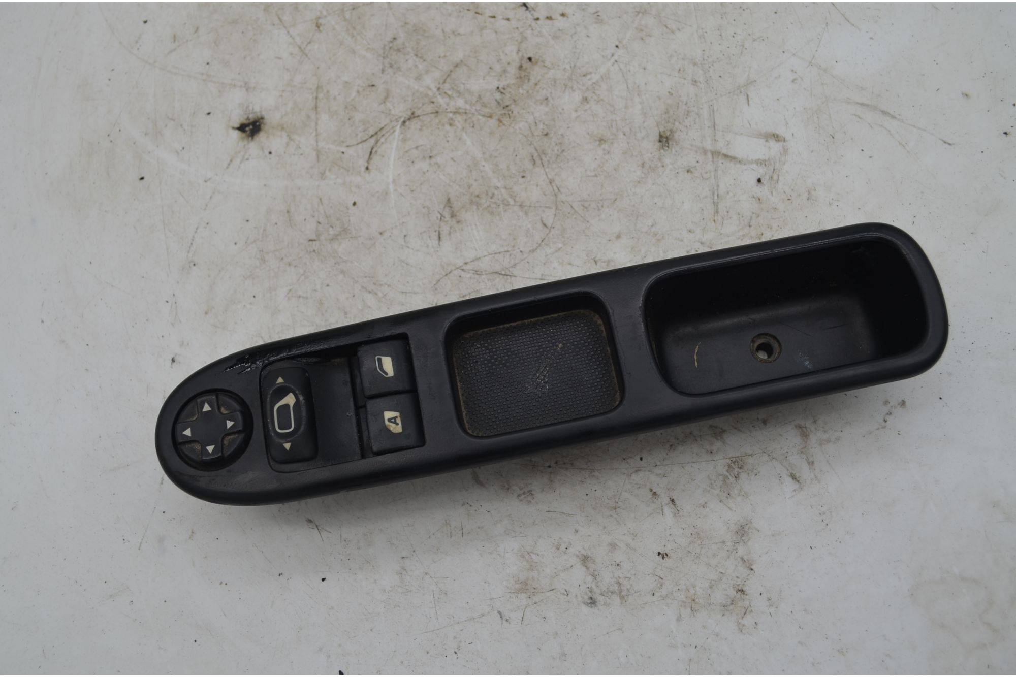 Pulsantiera Alzacristalli Anteriore SX Citroen C3 Picasso Dal 2008 al 2017 Cod E29860-10b  1751977323638