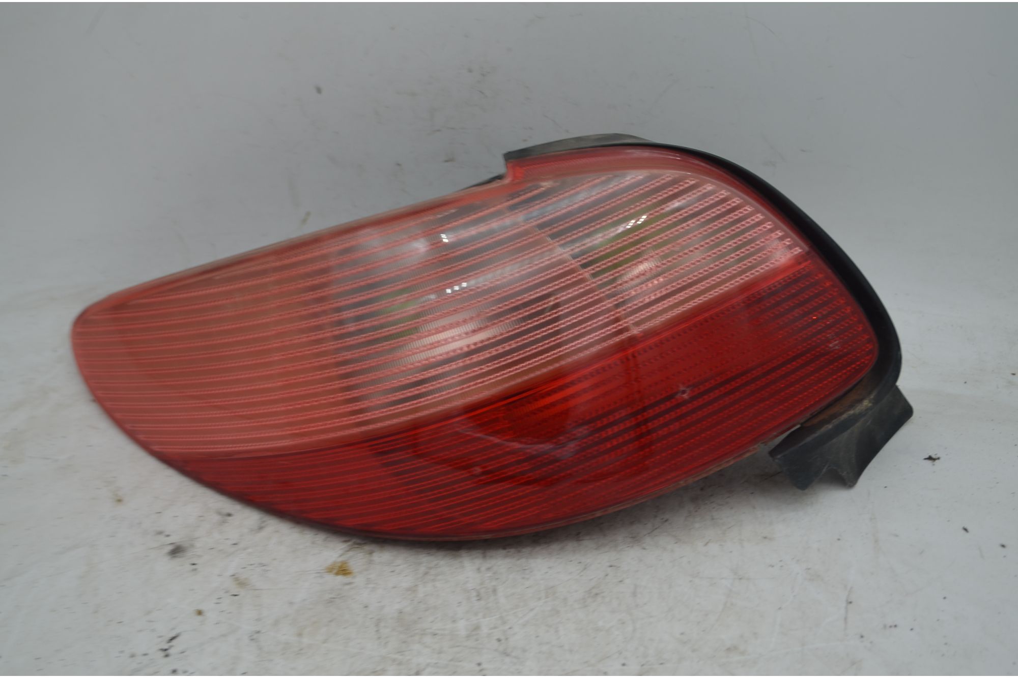 Fanale Stop Posteriore SX Peugeot 206 Dal 1998 al 2012 Cod 6350P1  1752158286797