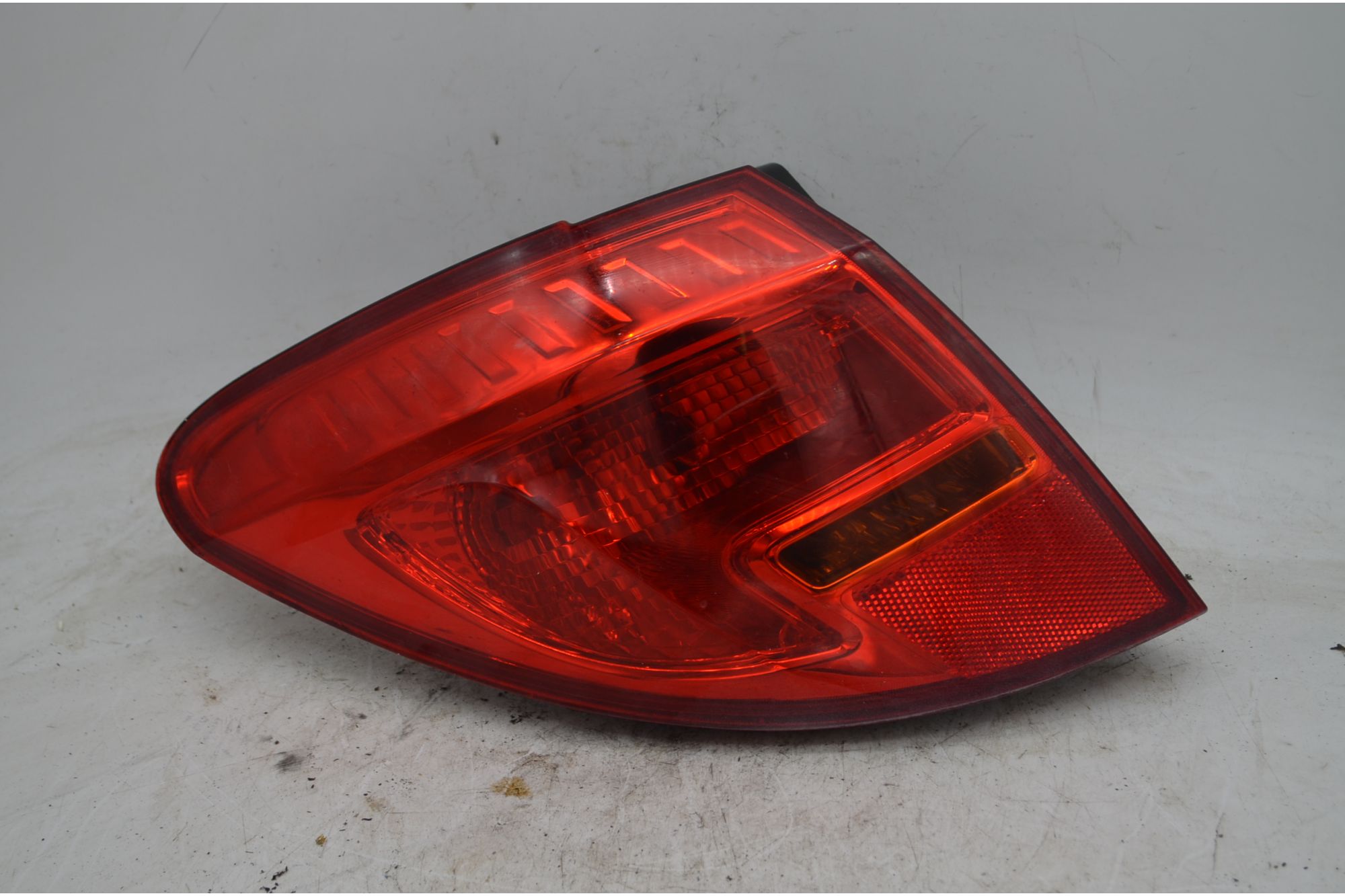 Fanale Stop Posteriore Esterno SX Opel Meriva B Dal 2010 al 2017 Cod 13432356  1752217908943
