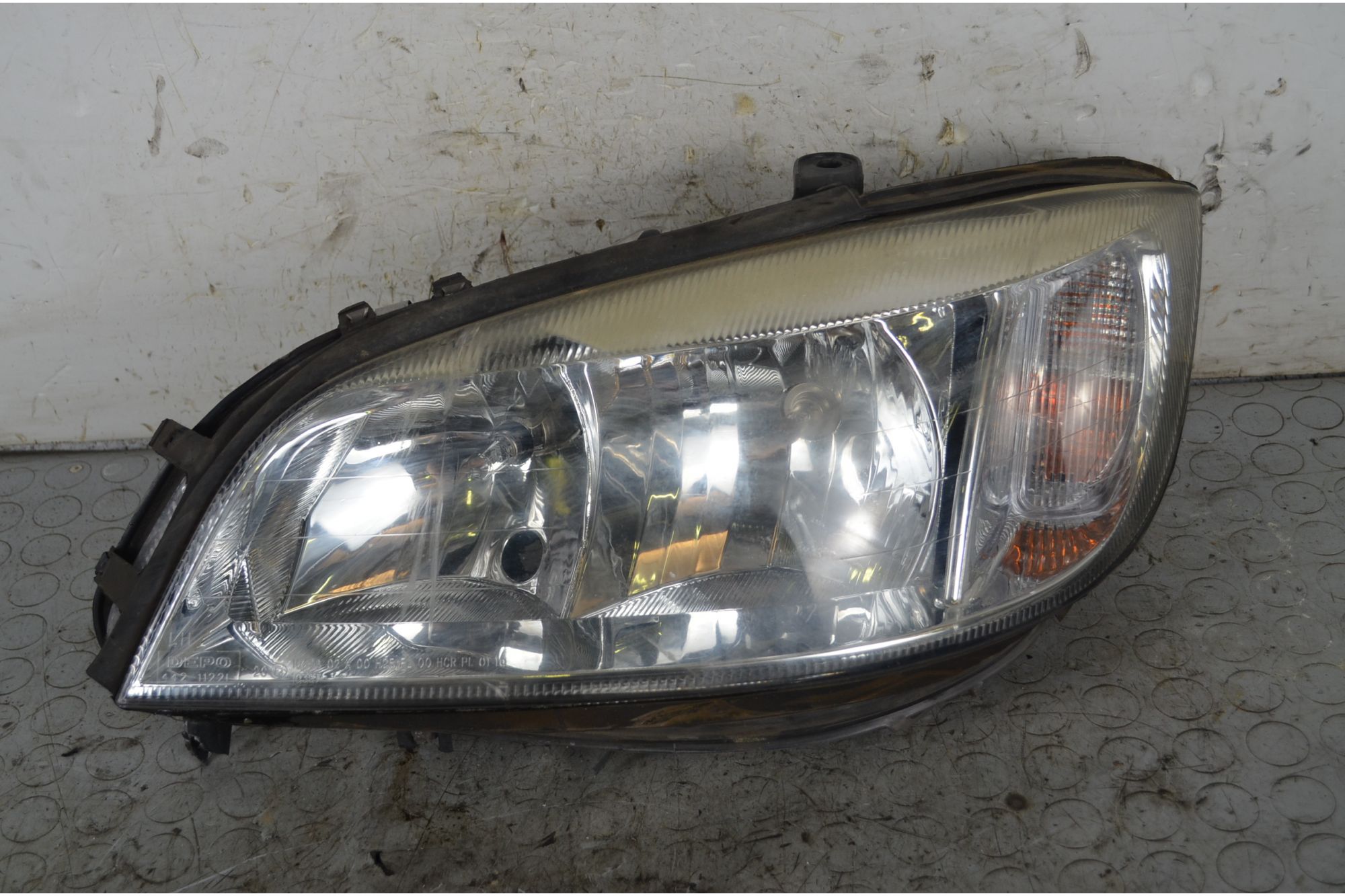 Faro Anteriore SX Opel Zafira A Dal 1999 al 2005 Cod 9118791  1752219223815