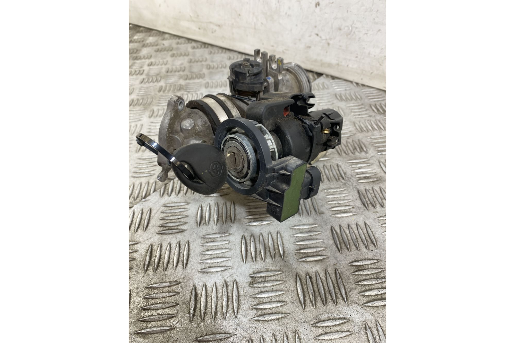 Kit Chiave Piaggio MP3 300 HPE Sport Dal 2019 Al 2025 COD CM291703  1752229665995